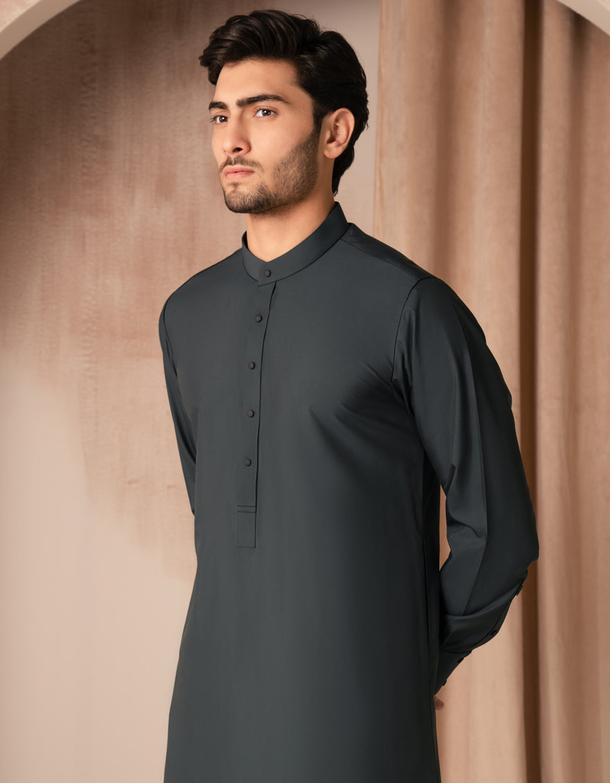 Blended Dark Green Jubba by J. Junaid Jamshed - Premium Islamic Abaya Dress for Women - Perfect for Eid, Prayer & Special Occasions