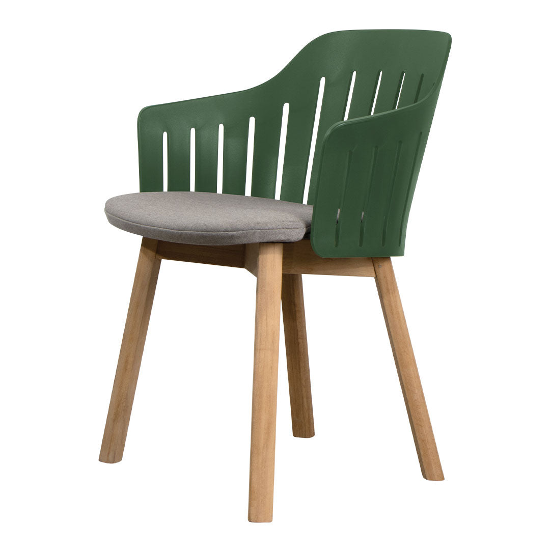 Premium Outdoor Chair with Comfortable Seat Cushion & Durable Wood Base - Perfect for Patio, Garden, Poolside & Backyard Relaxation