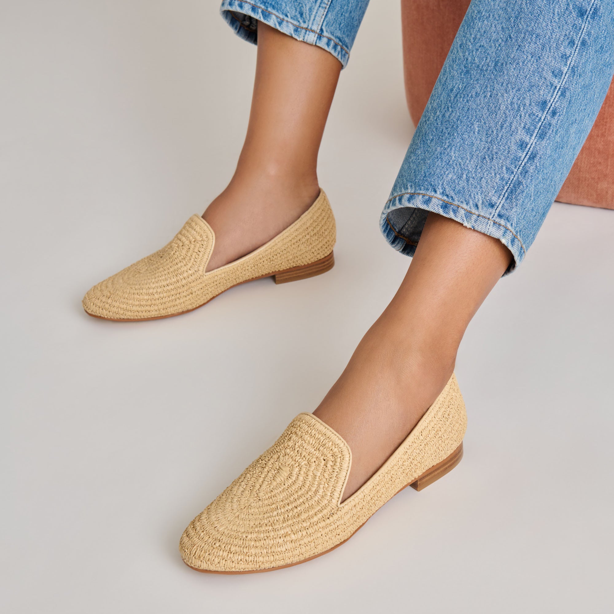 BAYLEN FLATS Natural Woven Raffia Women's Sandals - Comfortable Summer Beach Shoes for Vacation, Walking & Casual Outfits