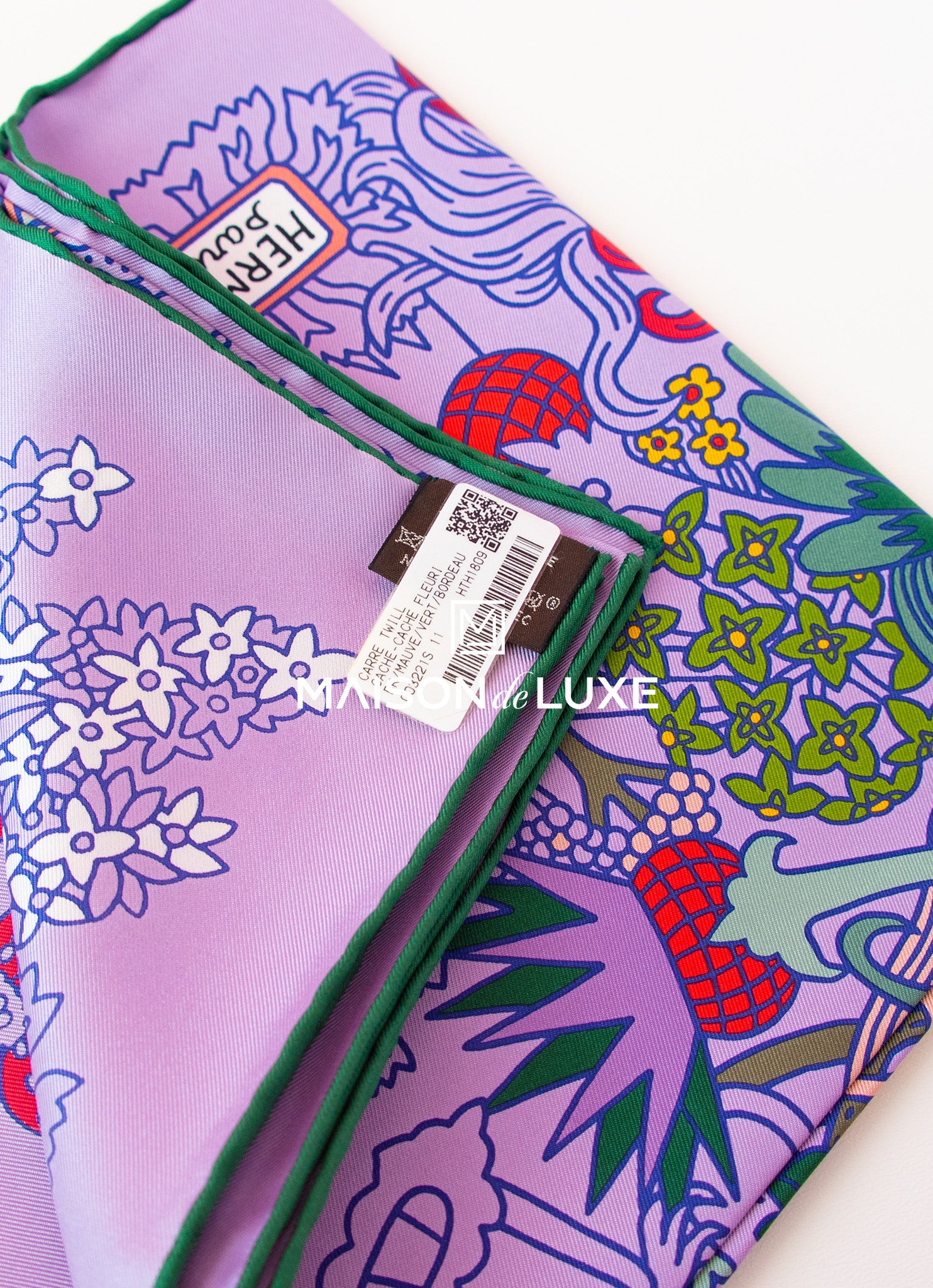 Authentic Hermes Fleuri Mauve Twill Silk Scarf 90cm - Luxury Fashion Accessory for Women, Perfect for Gifts, Parties & Special Occasions