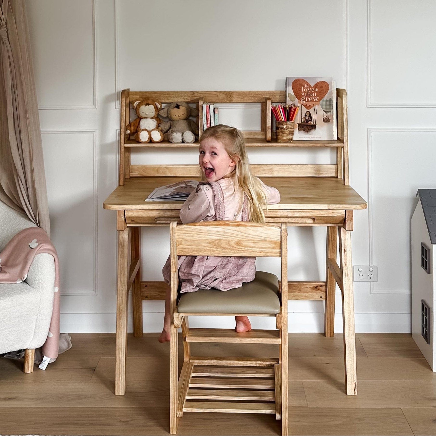 Montessori Solid Wood Study Desk for Kids - Adjustable Height Learning Table for Toddlers & Children - Perfect for Homeschooling, Reading & Writing Activities