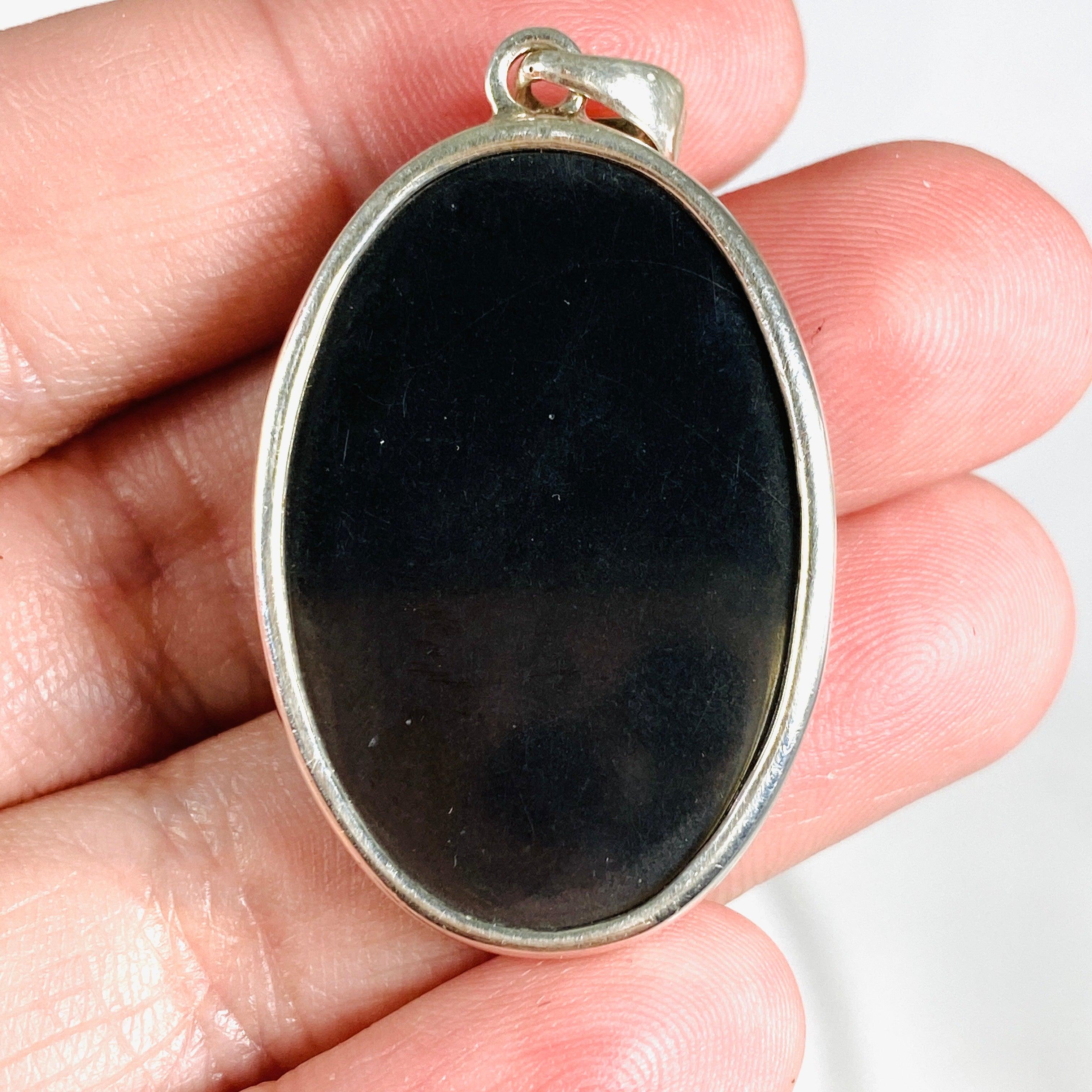 Elegant Hematite Oval Pendant Necklace KPGJ2998 - Perfect for Meditation, Energy Healing & Spiritual Jewelry Gifts