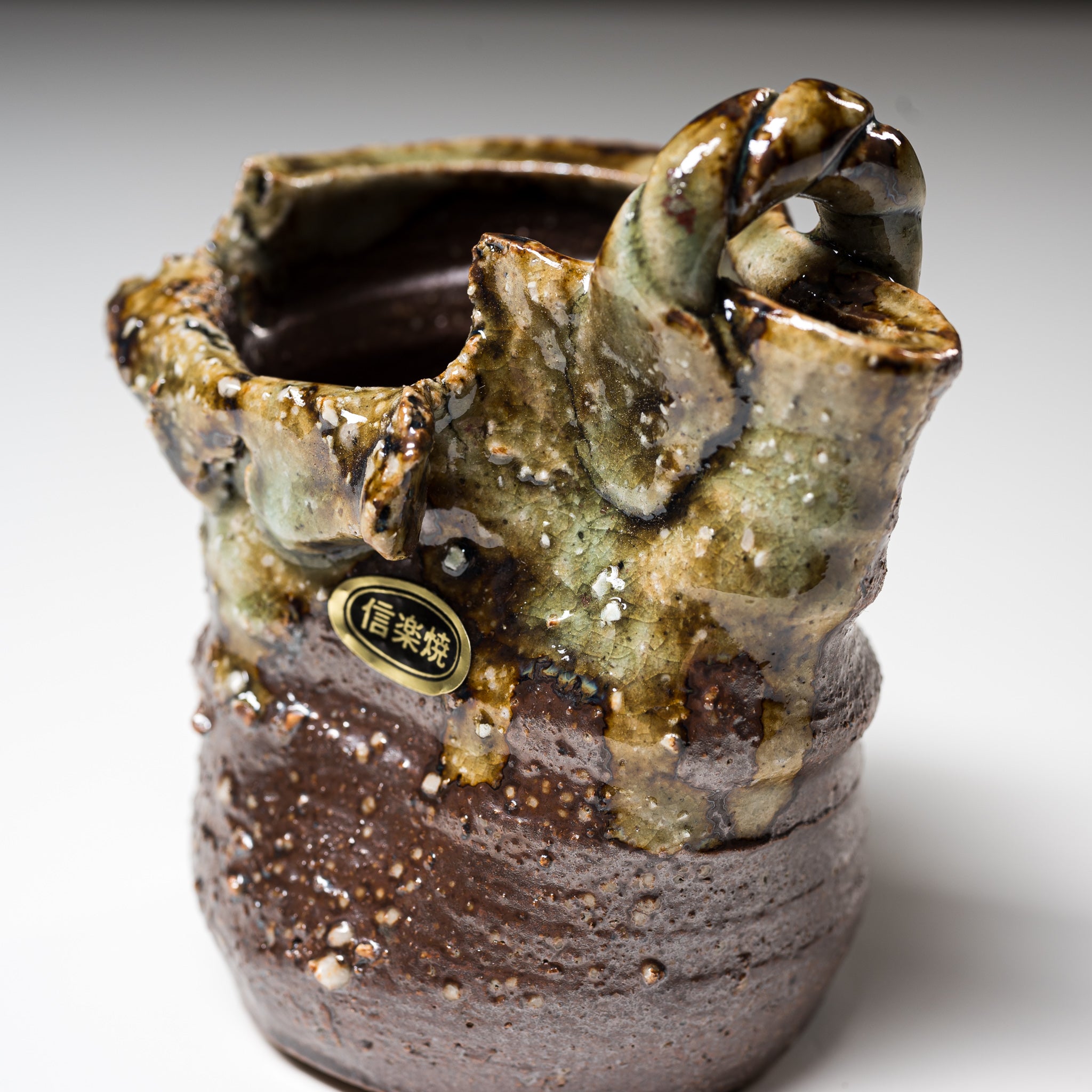 Handmade Shigaraki Ware Pottery Vase - Traditional Japanese Ceramic Flower Vase (Wabisuke Style) for Home Decor, Zen Garden & Tea Ceremony