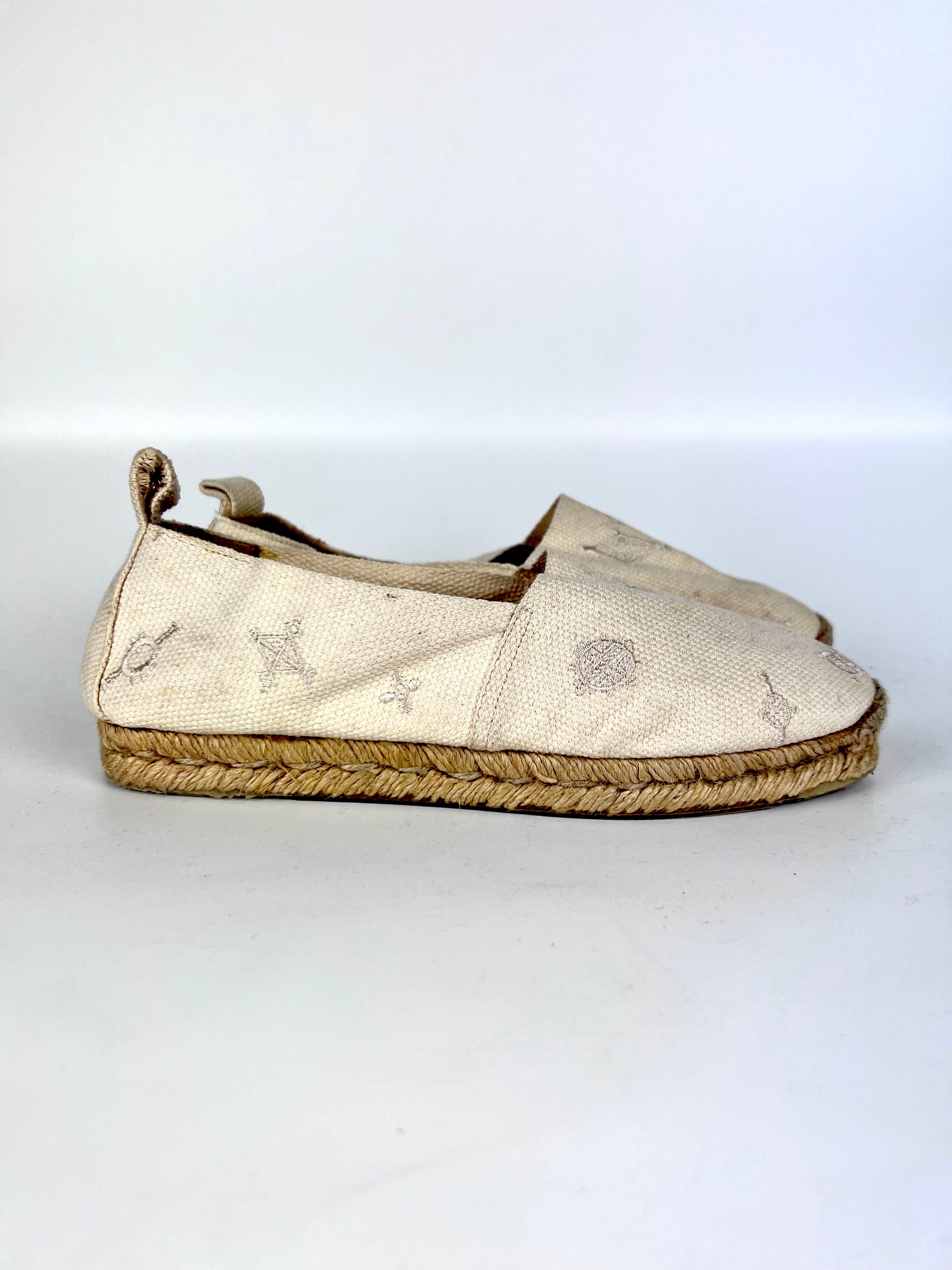 Hermès Canvas Espadrillas in Ivory - Size 36 | Comfortable Summer Sandals for Women | Perfect for Beach, Vacation & Casual Outfits