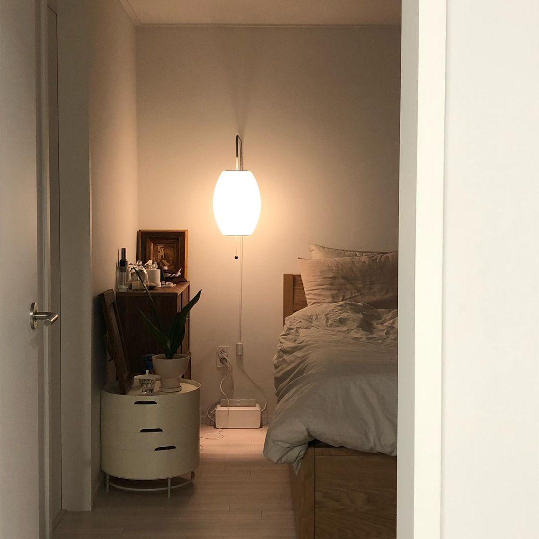 Modern Bubble Ball Wall Sconce Light Fixture - Dimmable LED Wall Lamp for Bedroom, Living Room, Hallway - Elegant Home Decor Lighting for Indoor Spaces
