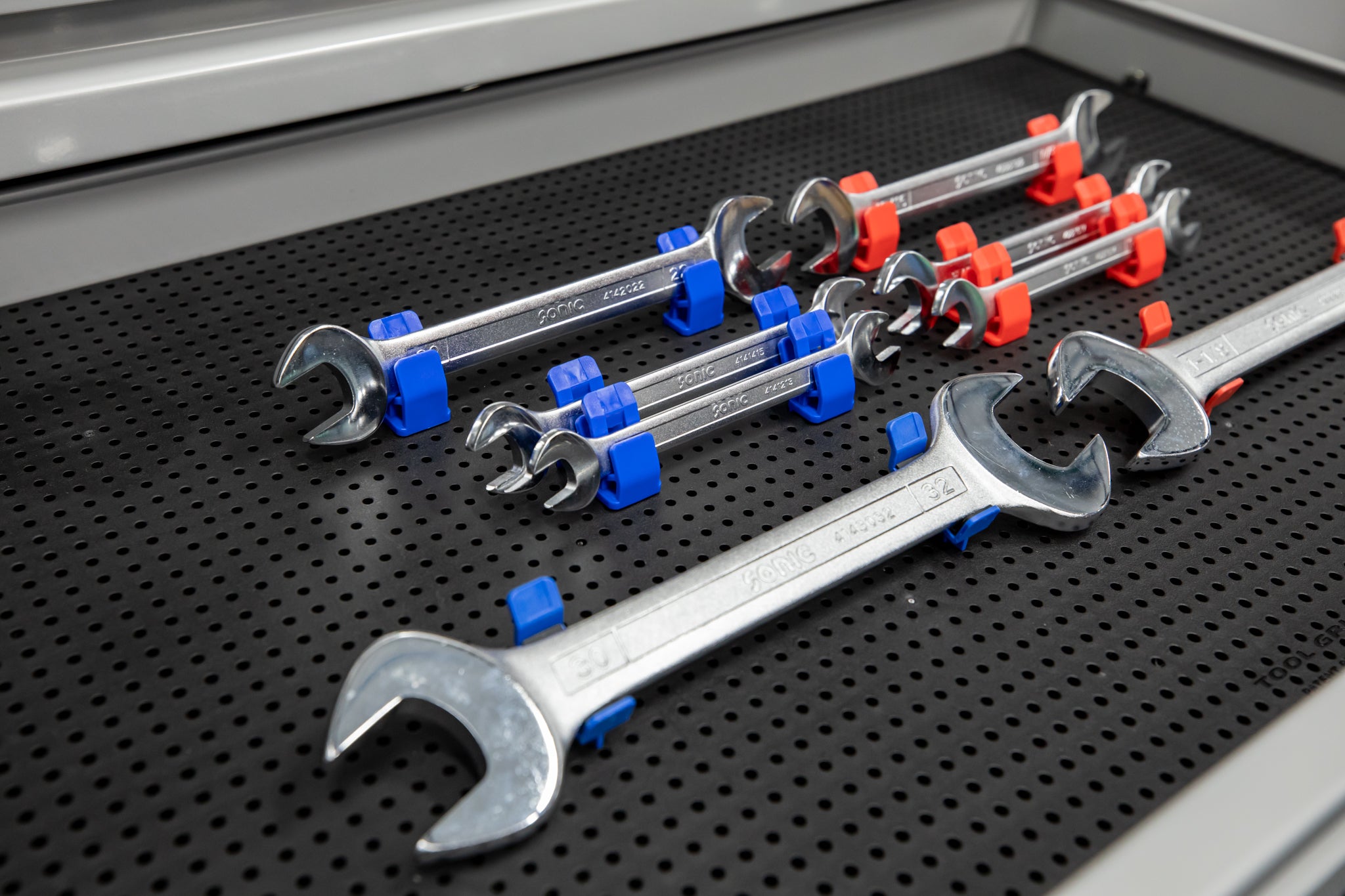 Tool Grid Wrench Holder - Heavy Duty Organizer for Mechanics & DIY - Perfect for Garage, Workshop & Toolbox Organization