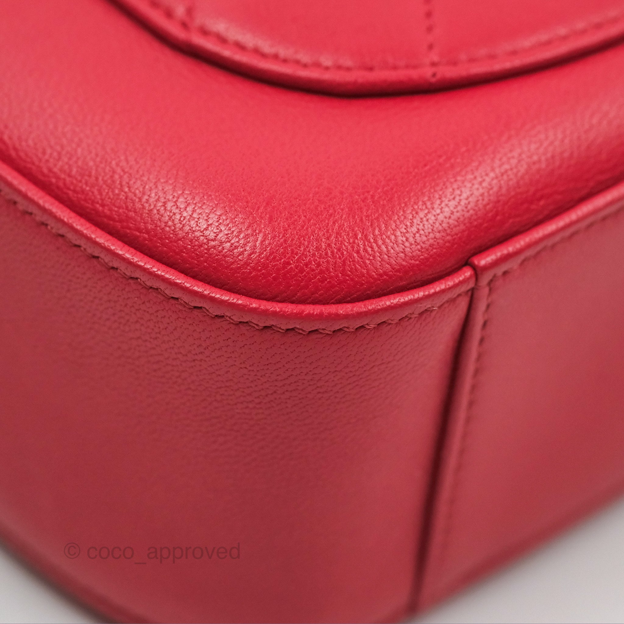 Chanel Red Goatskin Camera Bag with Aged Gold Chain Strap - Luxury Crossbody Bag for Women, Perfect for Parties & Evening Events