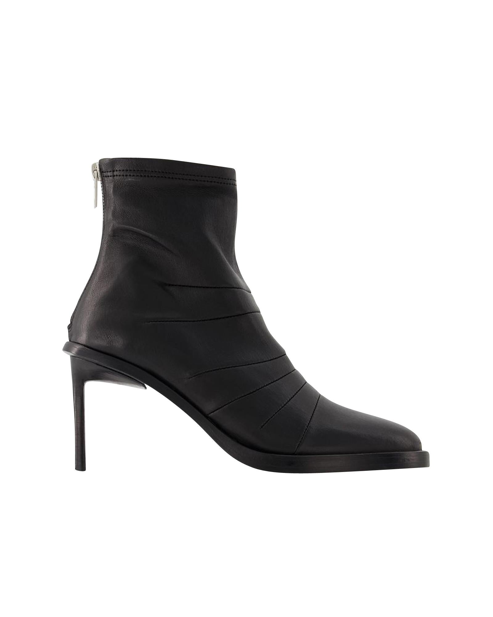 Stylish Black Leather Ankle Boots for Women - Comfortable & Fashionable Footwear for Fall, Winter & Everyday Wear