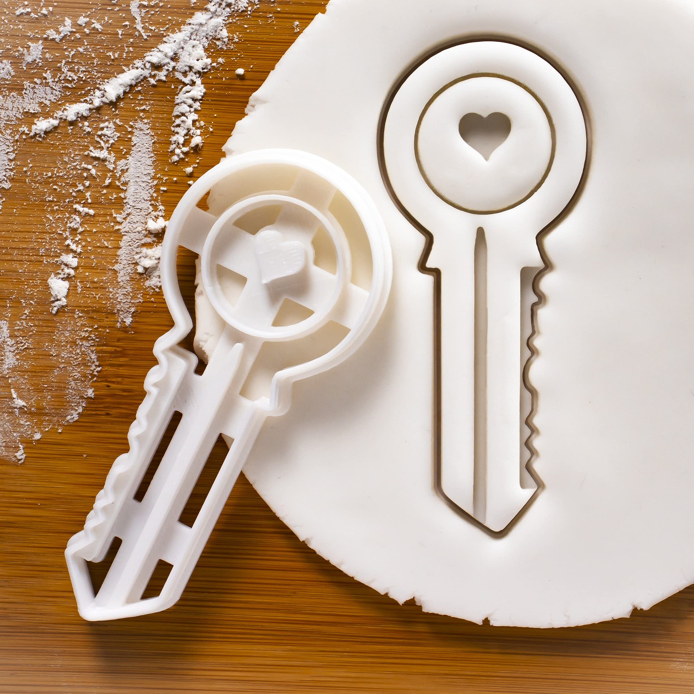 Set of 4 Stainless Steel Housewarming Cookie Cutters - Home Sweet Home, House Door, Key & Welcome Mat Shapes - Perfect for New Home Gifts, Baking Decorations & DIY Cookie Making