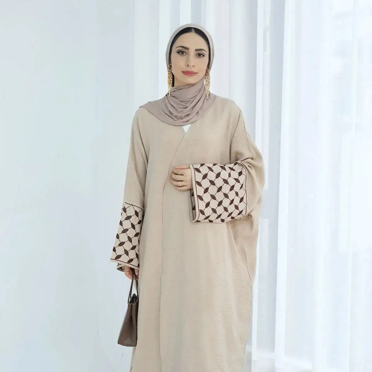 Elegant Embroidered Keffiyeh Sleeve Wrinkle Cardigan Open Abaya Dress for Women - Boho Chic Loungewear & Modest Fashion Outfit