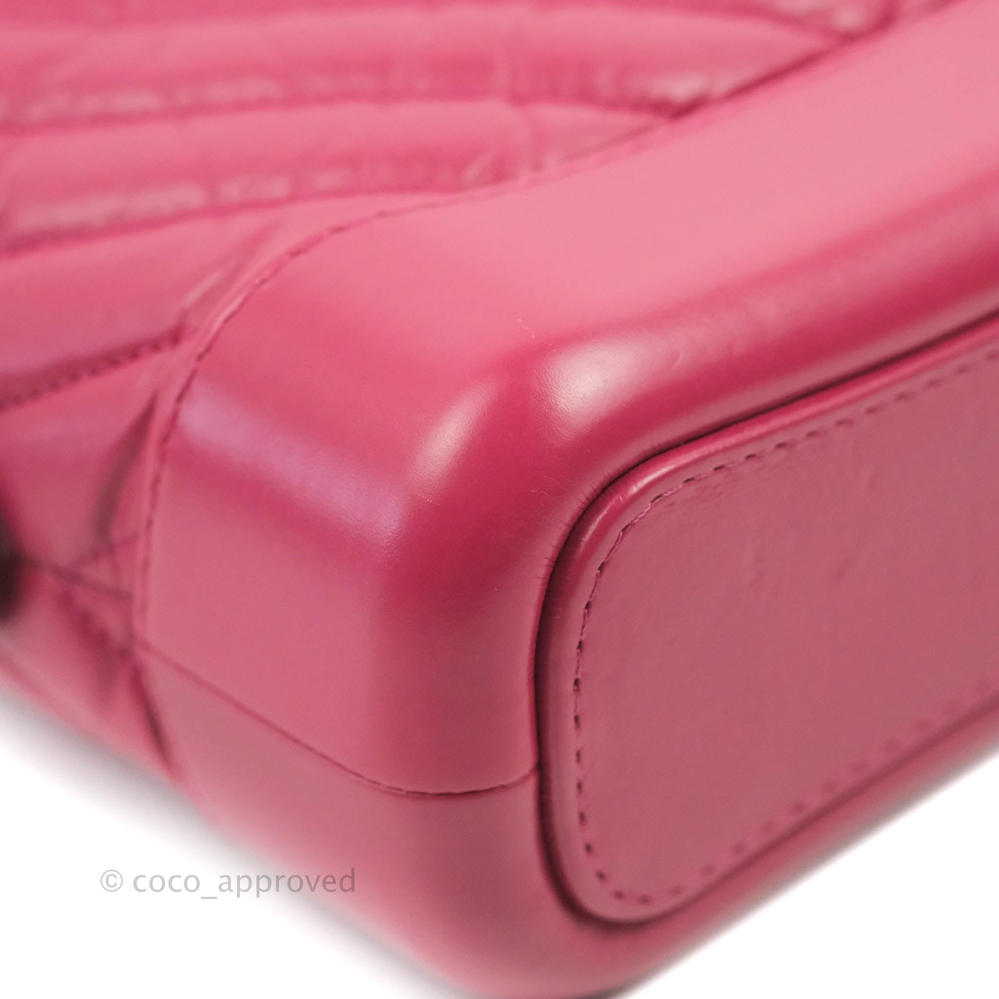 Chanel Chevron Small Gabrielle Hobo Bag in Dark Pink Calfskin with Mixed Hardware - Luxury Crossbody Purse for Women, Perfect for Date Night & Evening Events