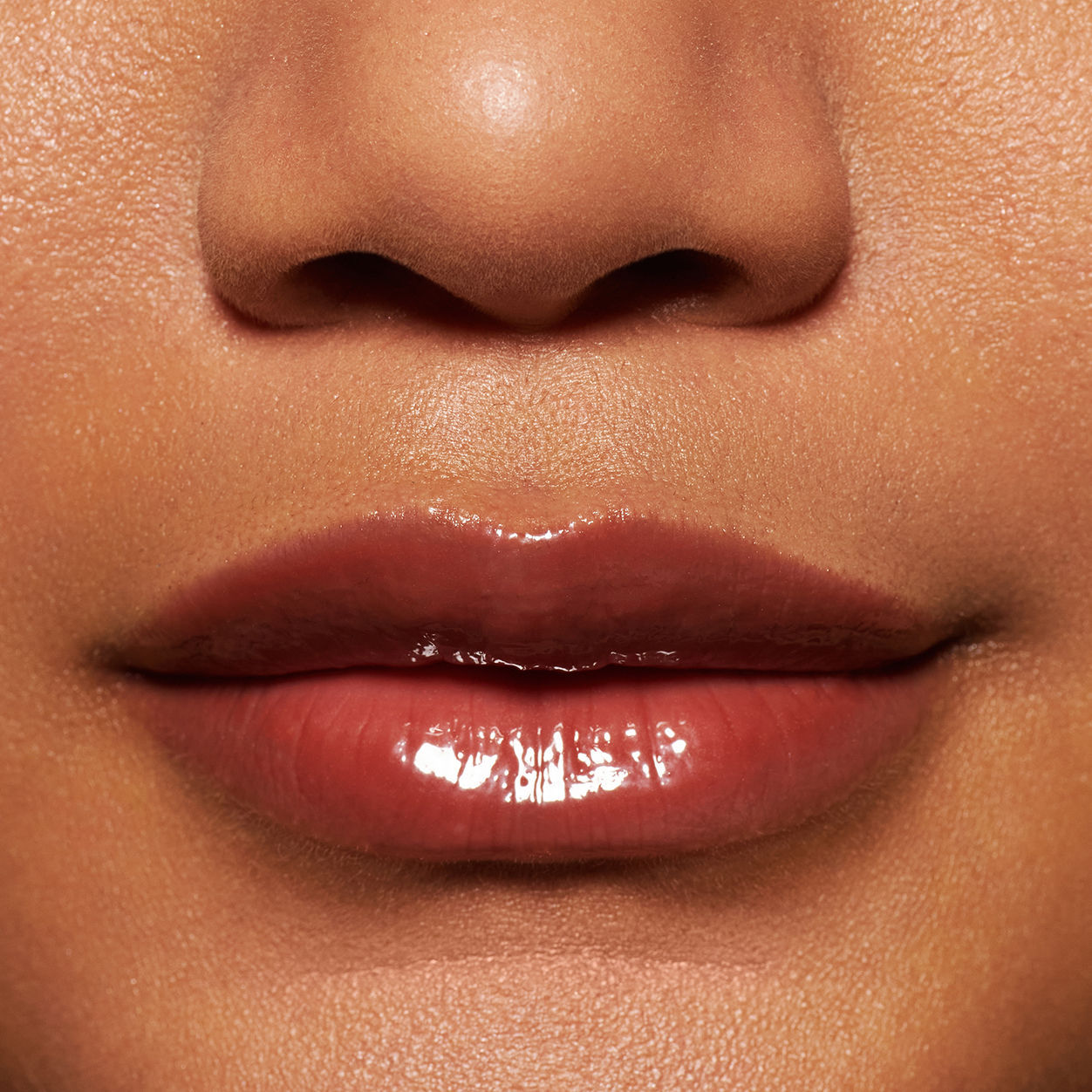 Glisten Up Lip Gloss - Shiny & Moisturizing Lip Gloss for Women - Perfect for Daily Wear & Special Occasions