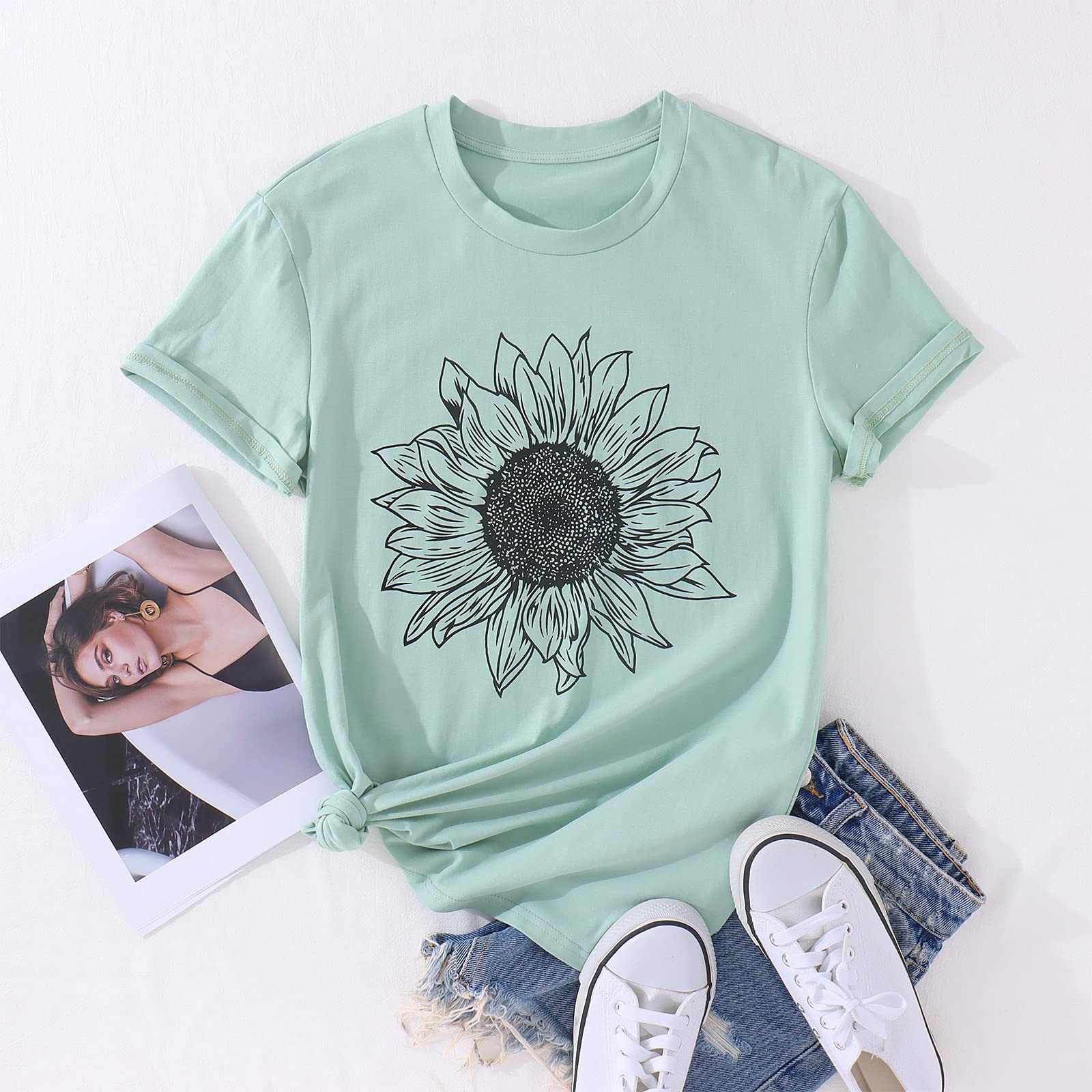 Women's Summer Sunflower Graphic T-Shirt - Cute Floral Print Loose Fit Crew Neck Short Sleeve Casual Top for Beach, Vacation & Everyday Wear