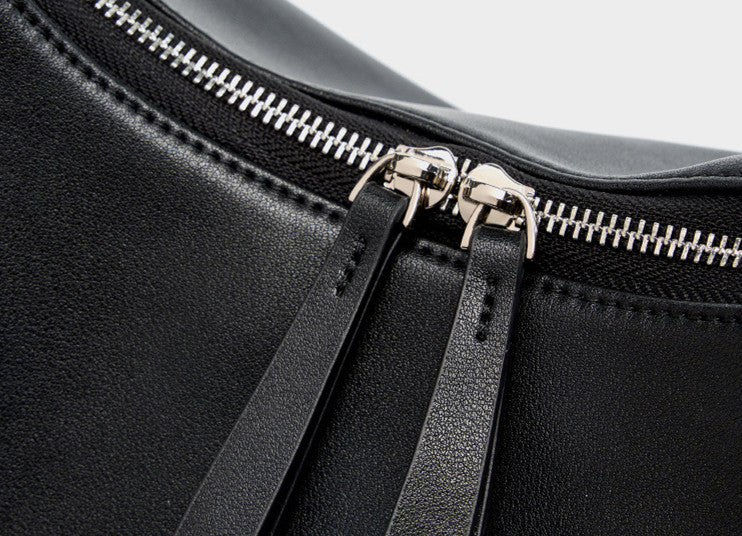Stylish Curved Crescent Shoulder Bag for Women - Fashionable Crossbody Purse with Adjustable Strap, Perfect for Daily Use, Travel & Shopping
