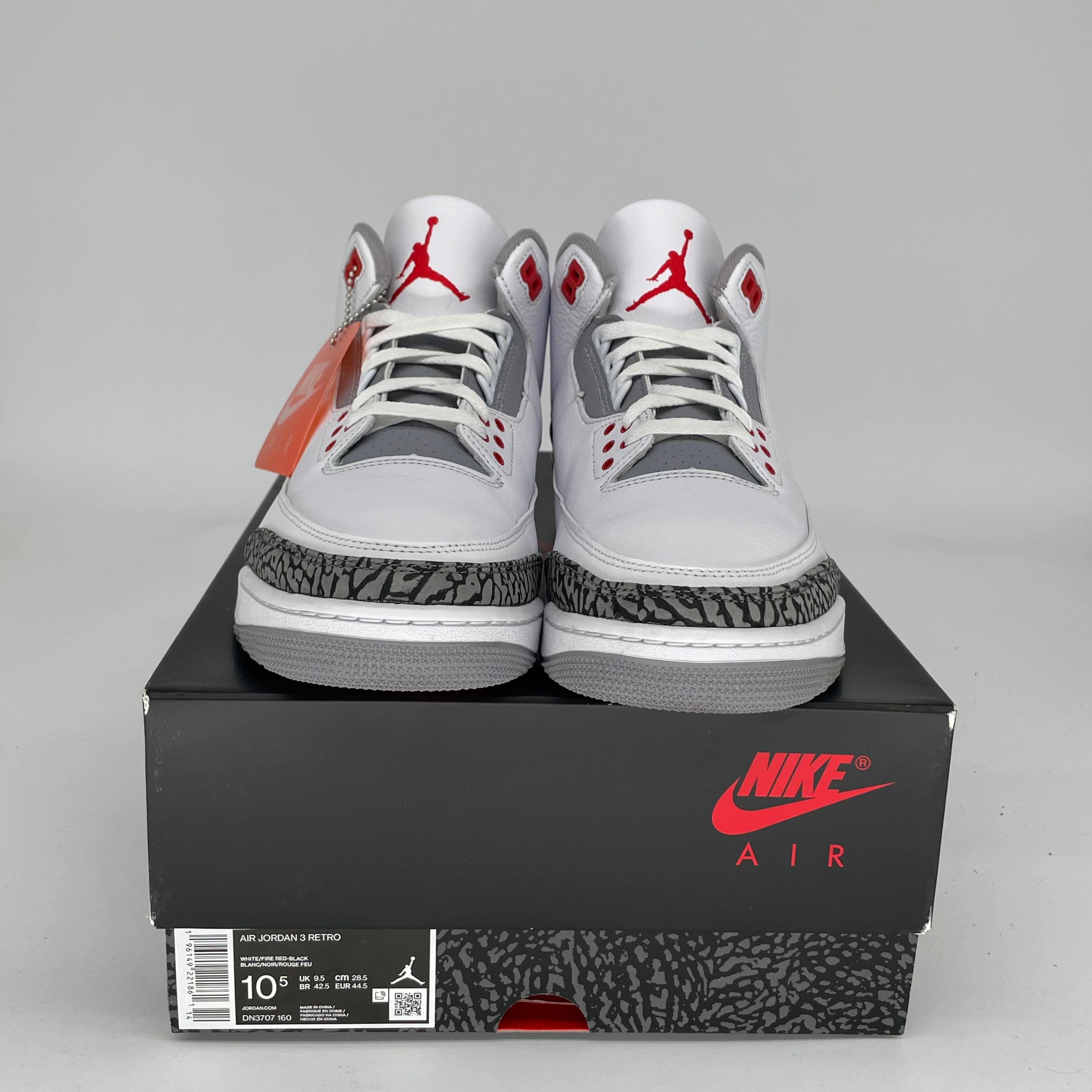 AIR JORDAN 3 FIRE RED Men's Basketball Shoes Size 10.5 DN3707-160 - Perfect for Streetwear, Sneaker Collecting & Casual Wear