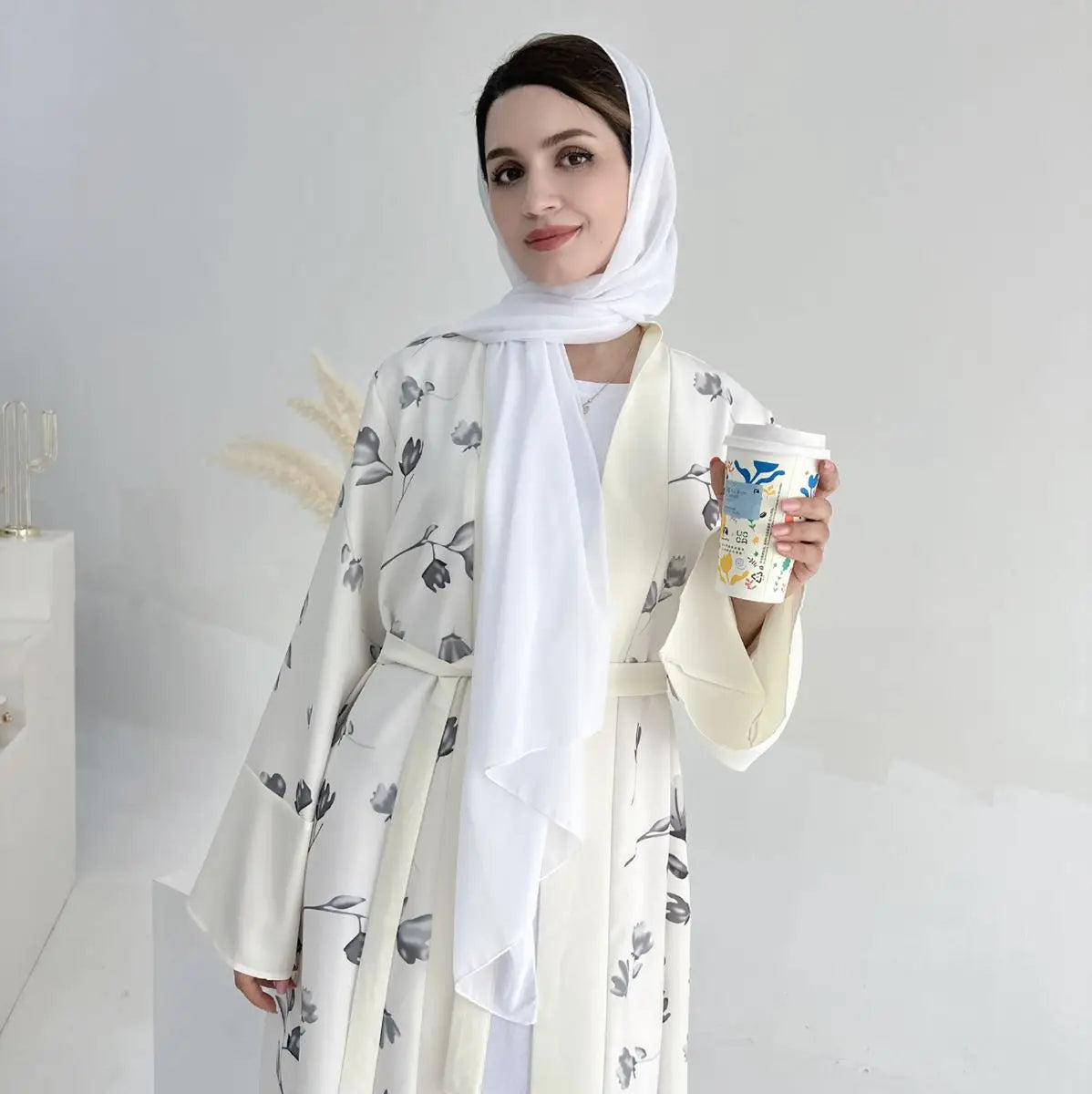 Elegant Muslim Women's Printed Open Abaya Dress - Modest Islamic Fashion for Prayer & Daily Wear