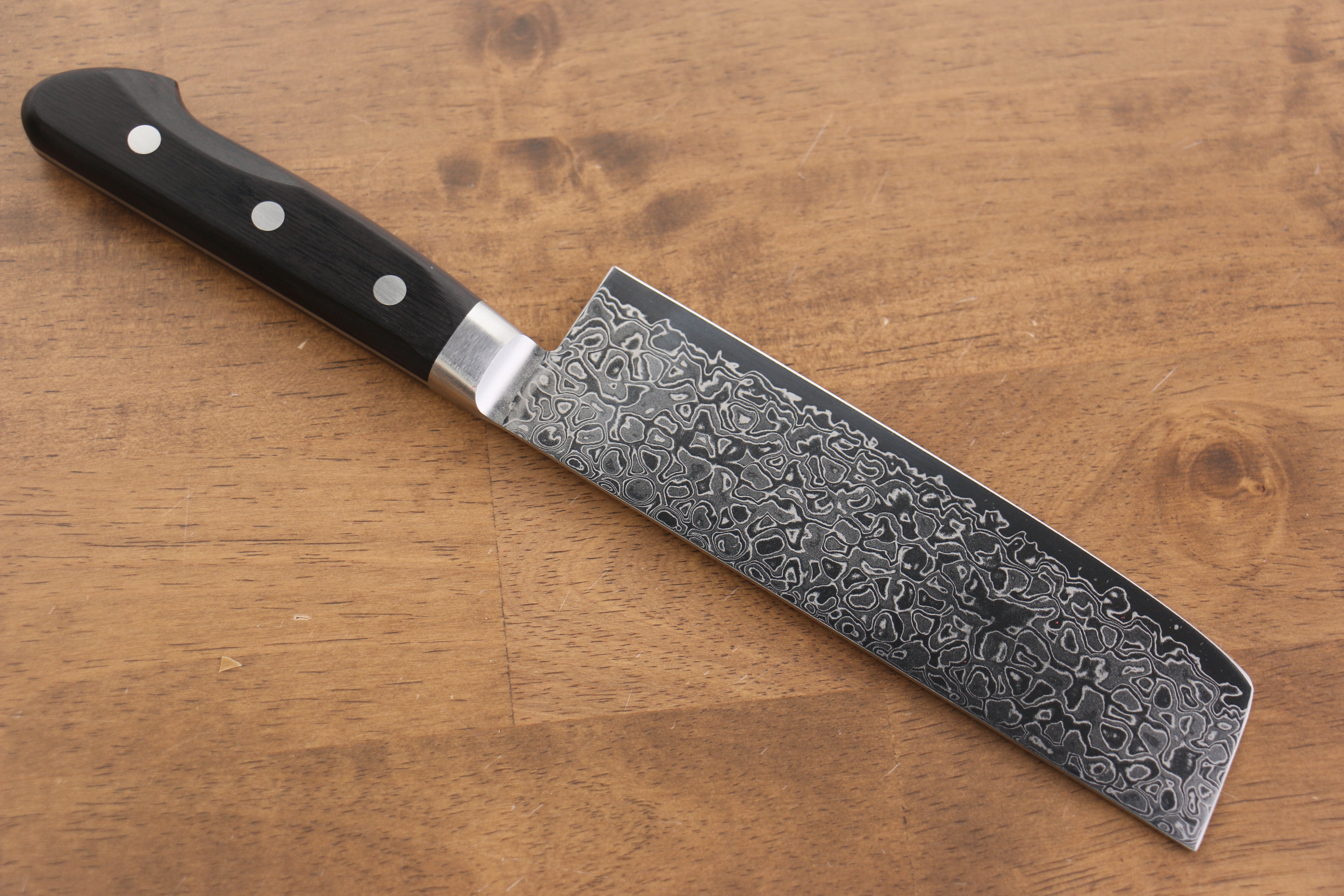 Premium AUS10 Damascus Nakiri Knife 170mm - Mirrored Finish, Black Pakkawood Handle - Japanese Kitchen Knife for Professional Chefs & Home Cooking - Perfect for Slicing Vegetables, Herbs & Boneless Meat