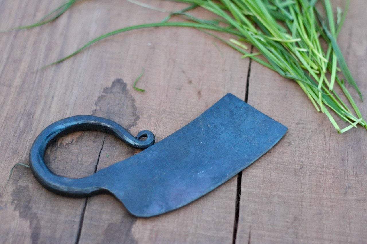 Premium Hand-Forged Herb Chopper - Sharp Stainless Steel Blade for Fresh Herbs, Vegetables & Spices - Perfect for Cooking, Garnishing & Meal Prep - Ideal for Chefs & Home Cooks