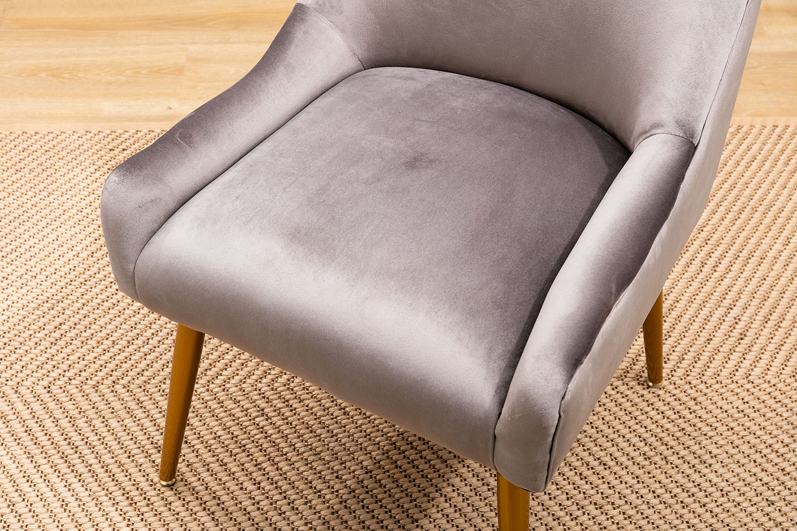Luxury Velvet Accent Chair with Metal Legs - Modern Upholstered Armchair for Living Room, Bedroom, Office & Dining - Soft Grey Velvet Lounge Chair for Relaxing, Reading & Home Decor