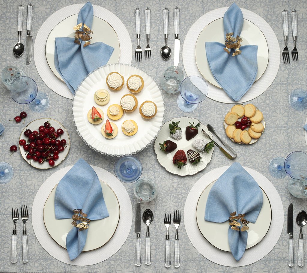 Elegant Provence Tablecloth in Periwinkle Blue - Perfect for French Country Dining, Outdoor Picnics & Farmhouse Decor