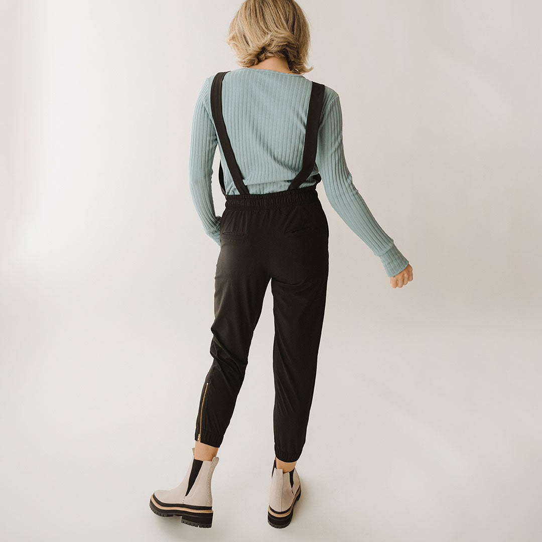 Black Classic Overalls Jumpsuit for Women & Men - Durable Denim Workwear Coveralls - Perfect for Farming, Construction & DIY Projects