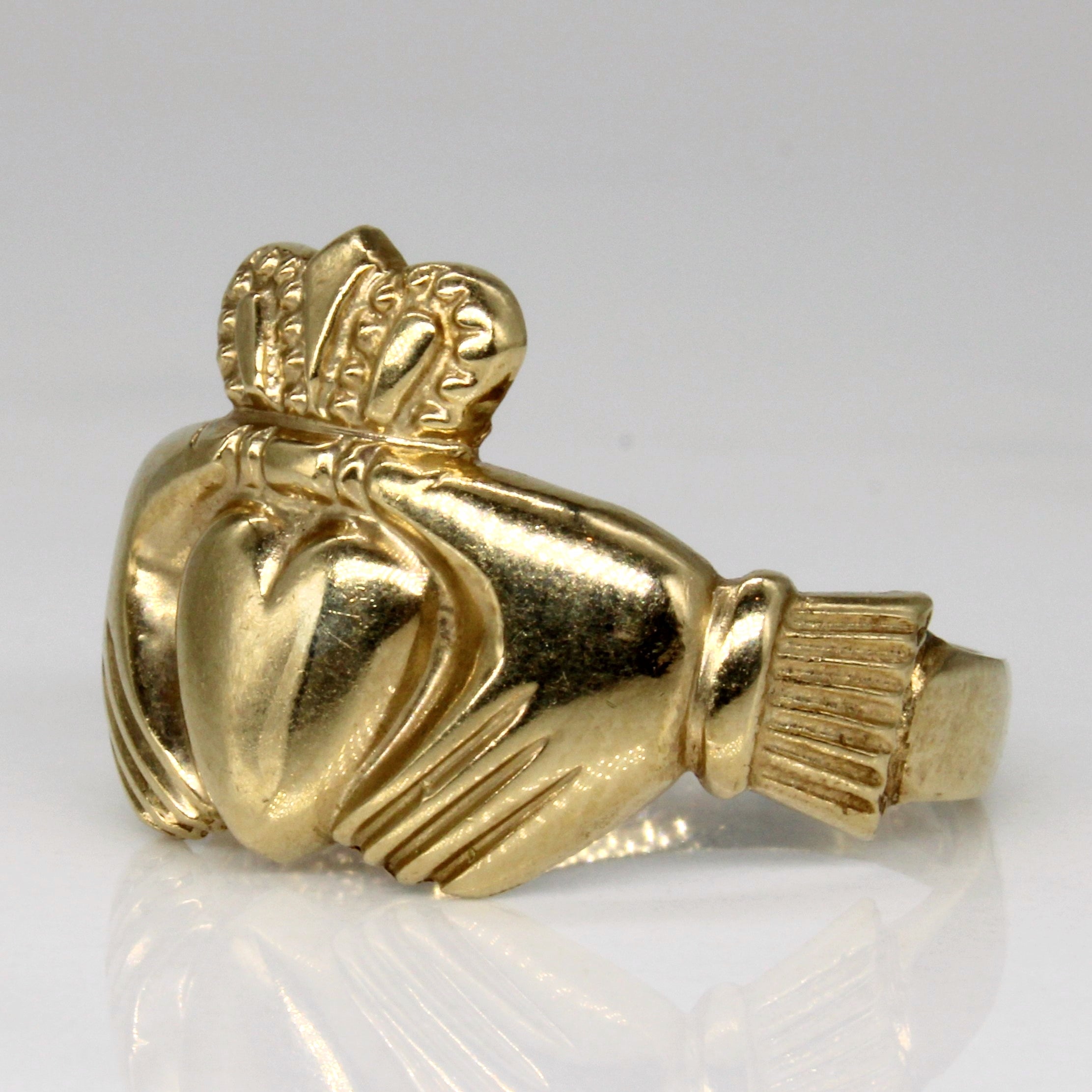 Vintage 1992 Hallmarked 9k Yellow Gold Claddagh Ring - Size 9.5 - Irish Friendship & Love Ring for Women - Perfect for Weddings, Anniversaries & Gifts