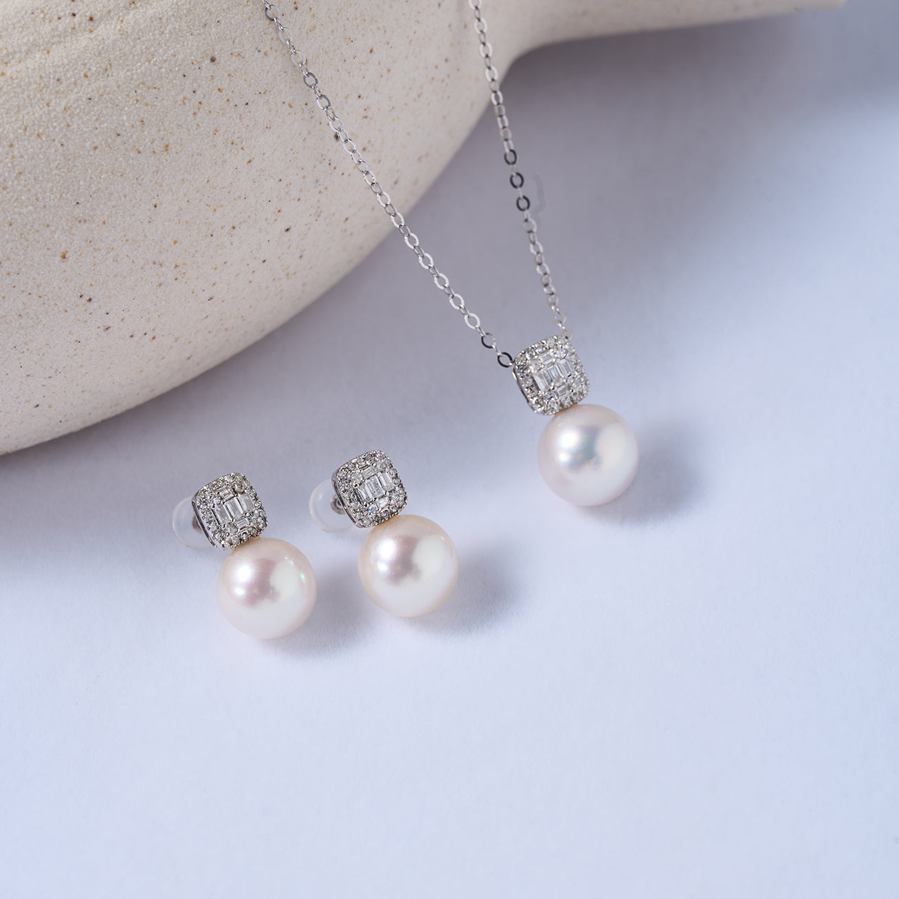 18K Solid Gold Hanadama Akoya Pearl Earrings - AAA Quality Japanese Pearls for Women | Perfect for Weddings, Anniversaries & Special Occasions