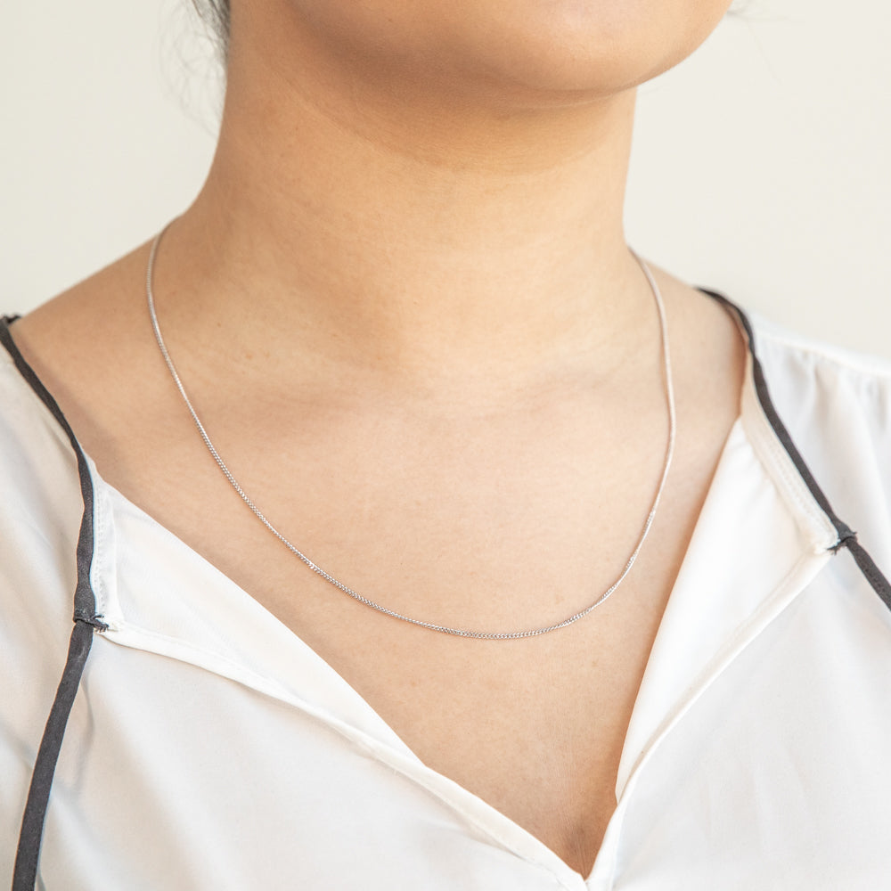 9ct White Solid Gold 40 Gauge Curb 51cm Chain Necklace for Men & Women - Perfect for Layering, Gifting & Everyday Wear