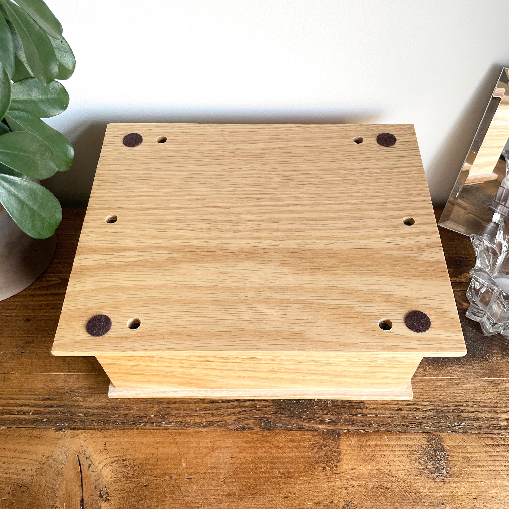 Personalized Solid Oak Adult Cremation Urn for Ashes - Handcrafted Keepsake Urn with Engraving Option - Perfect for Memorial Services, Home Display & Honoring Loved Ones