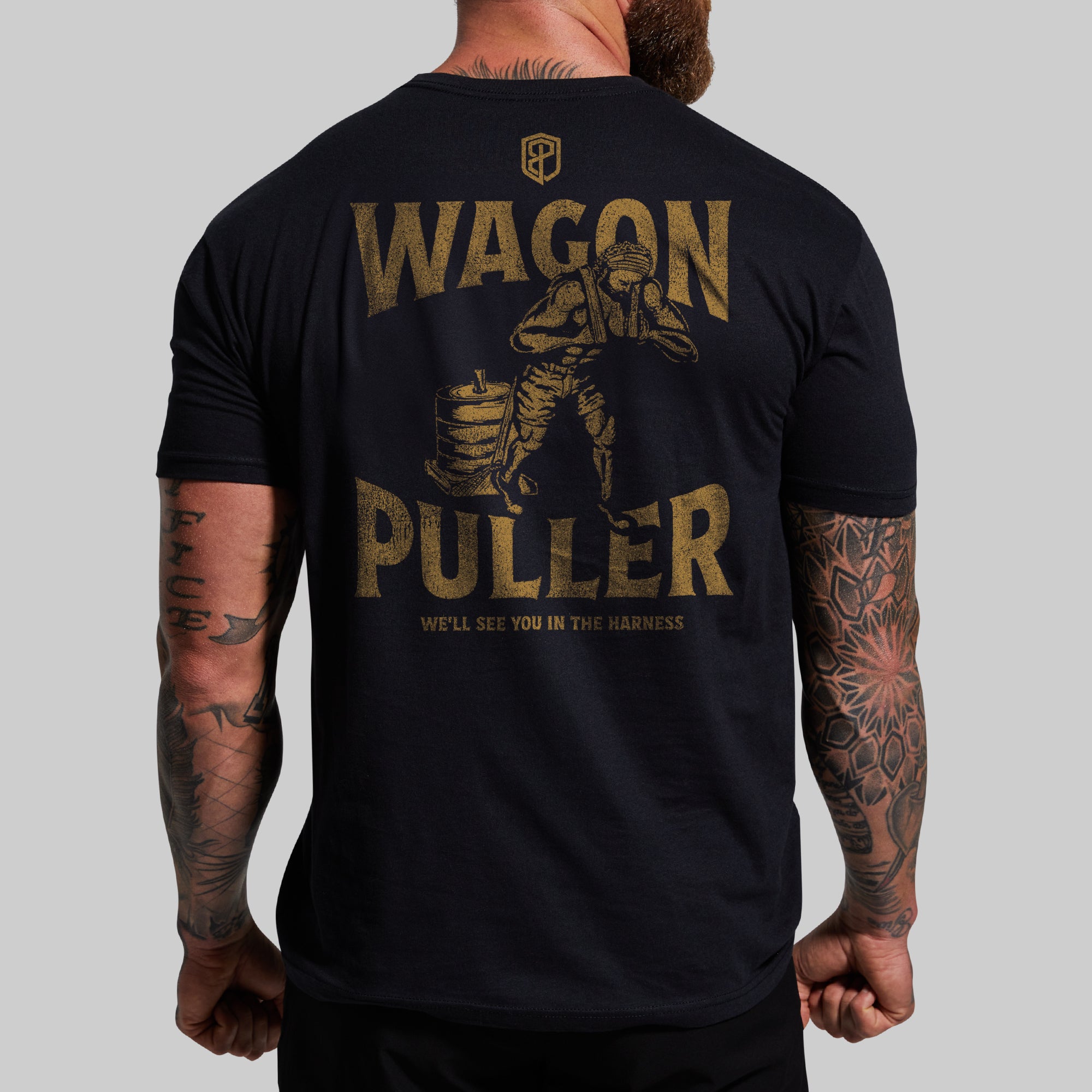 Wagon Puller T-Shirt for Men & Women - Comfortable Black Cotton Tee - Perfect for Outdoor Activities, Camping, and Casual Wear