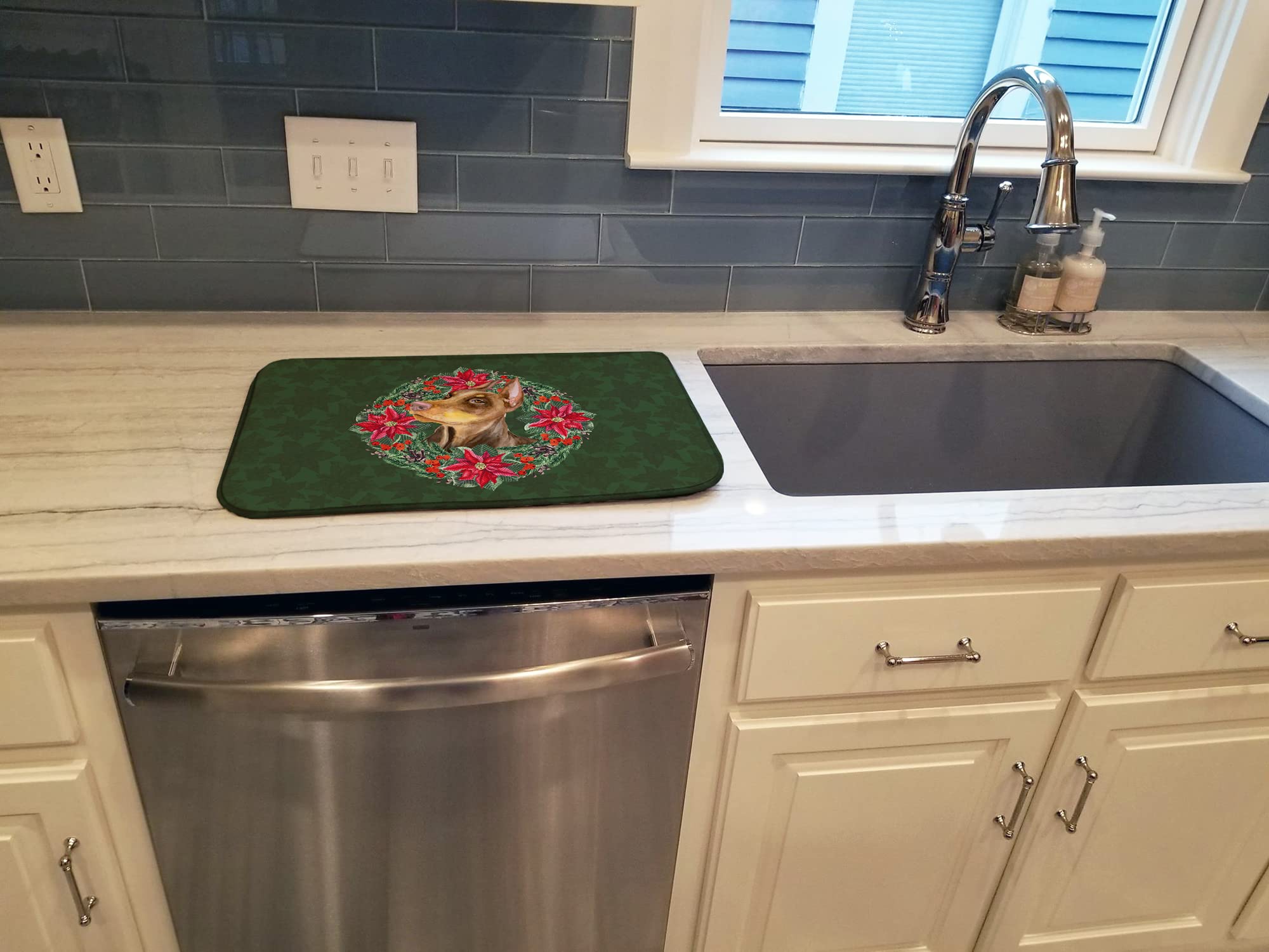 Doberman Pinscher Dish Drying Mat - Absorbent Kitchen Counter Mat for Dishes, 14x21