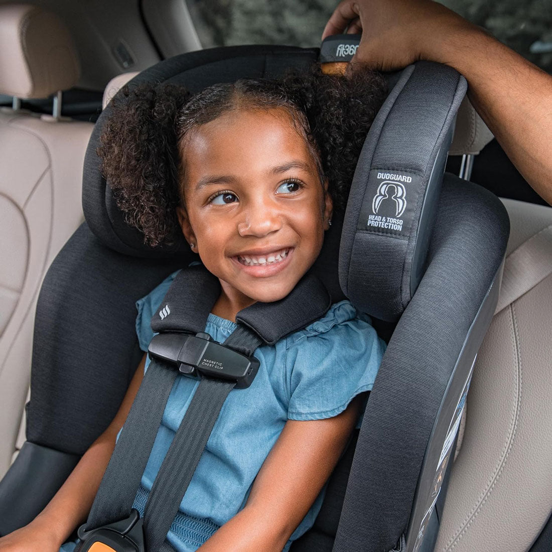 Chicco Fit360 ClearTex Rotating Convertible Car Seat - 360° Swivel, Rear & Forward Facing, Easy Installation for Safe Baby Travel - Perfect for Family Road Trips & Daily Commutes