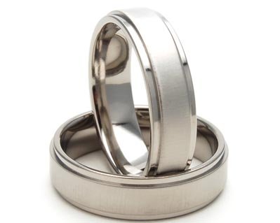 Premium Titanium Rings for Men - Durable & Lightweight Wedding Bands, Engagement Rings - Perfect for Everyday Wear, Anniversary Gifts & Special Occasions