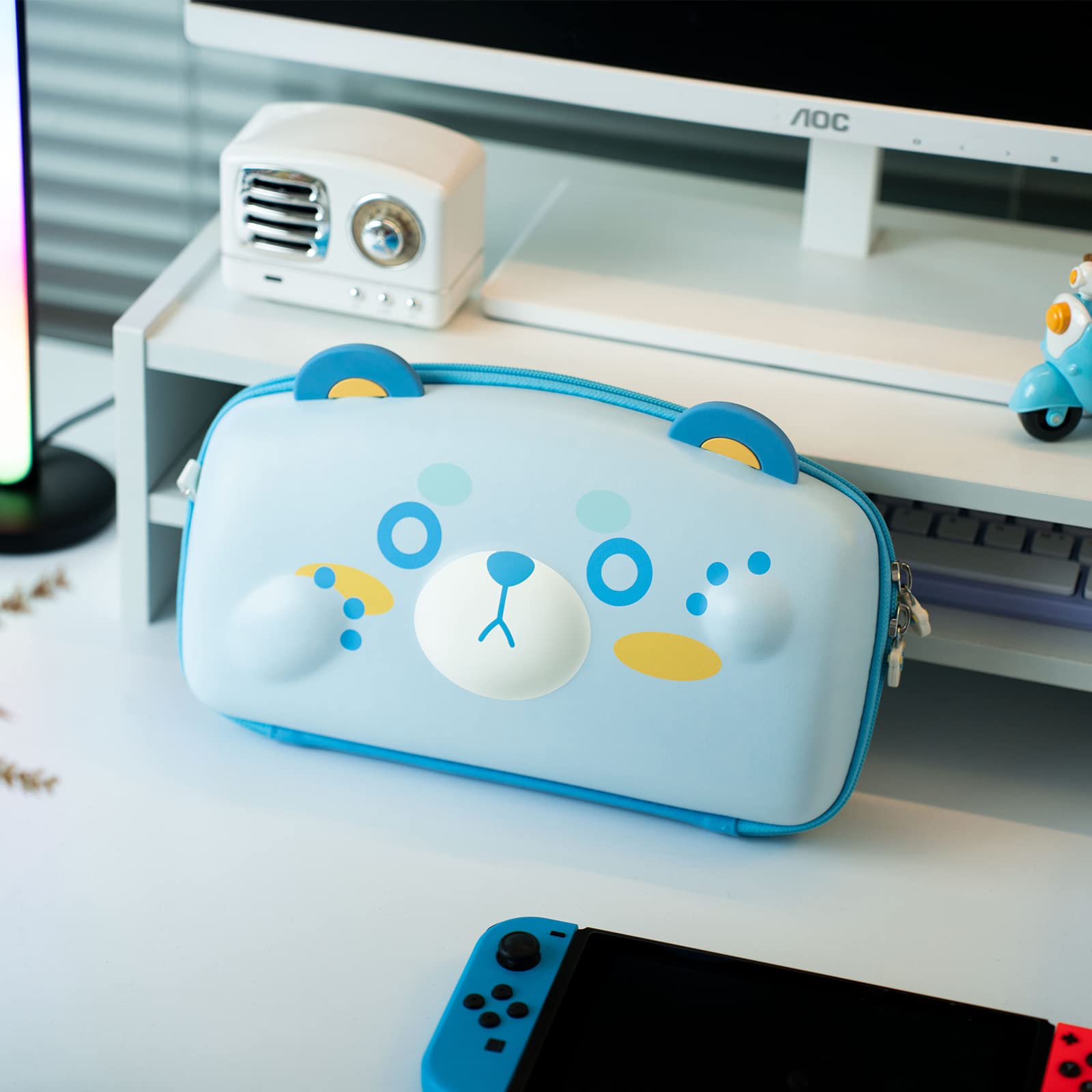 GeekShare Cute Bear Hard Shell Carrying Case for Nintendo Switch & Switch OLED - Portable Slim Travel Case with Storage for Console & Accessories | Perfect for Gaming On-The-Go, Travel Protection, Gift for Gamers