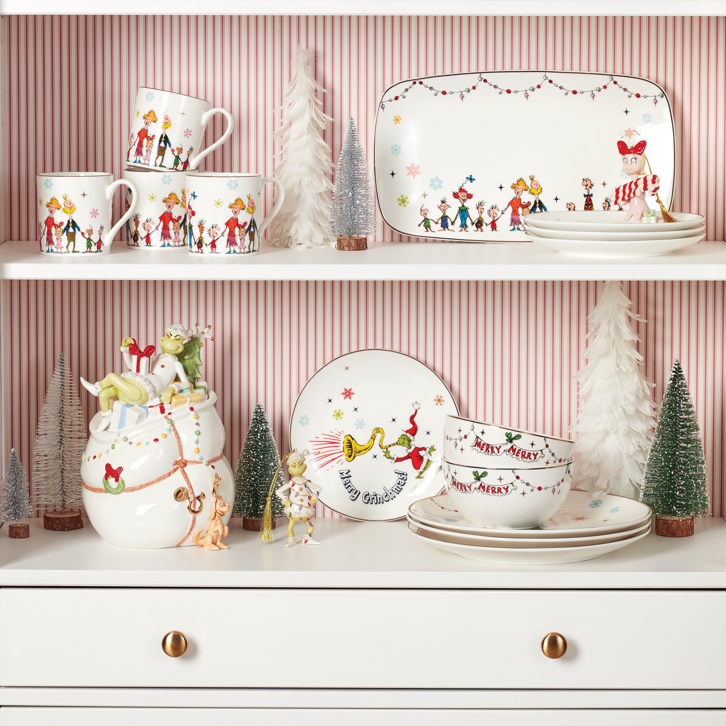 Merry Grinchmas 12-Piece Dinnerware Set - Festive Christmas Tableware for Holiday Parties & Family Gatherings