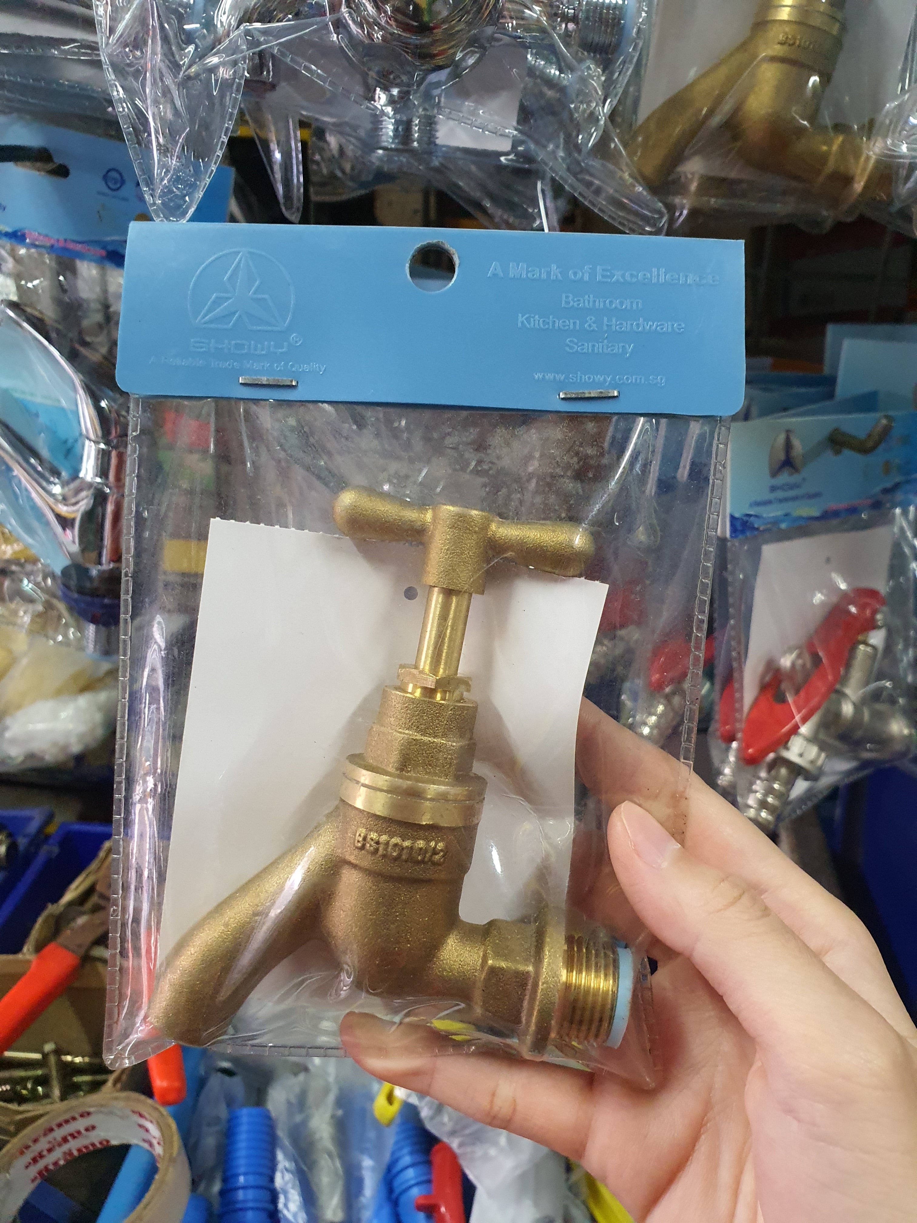 1/2 Inch Brass Bib Tap #6077 - SHOWY 6077 Outdoor Faucet for Garden, Yard & RV Water Supply | Durable Metal Spigot with Hose Connection