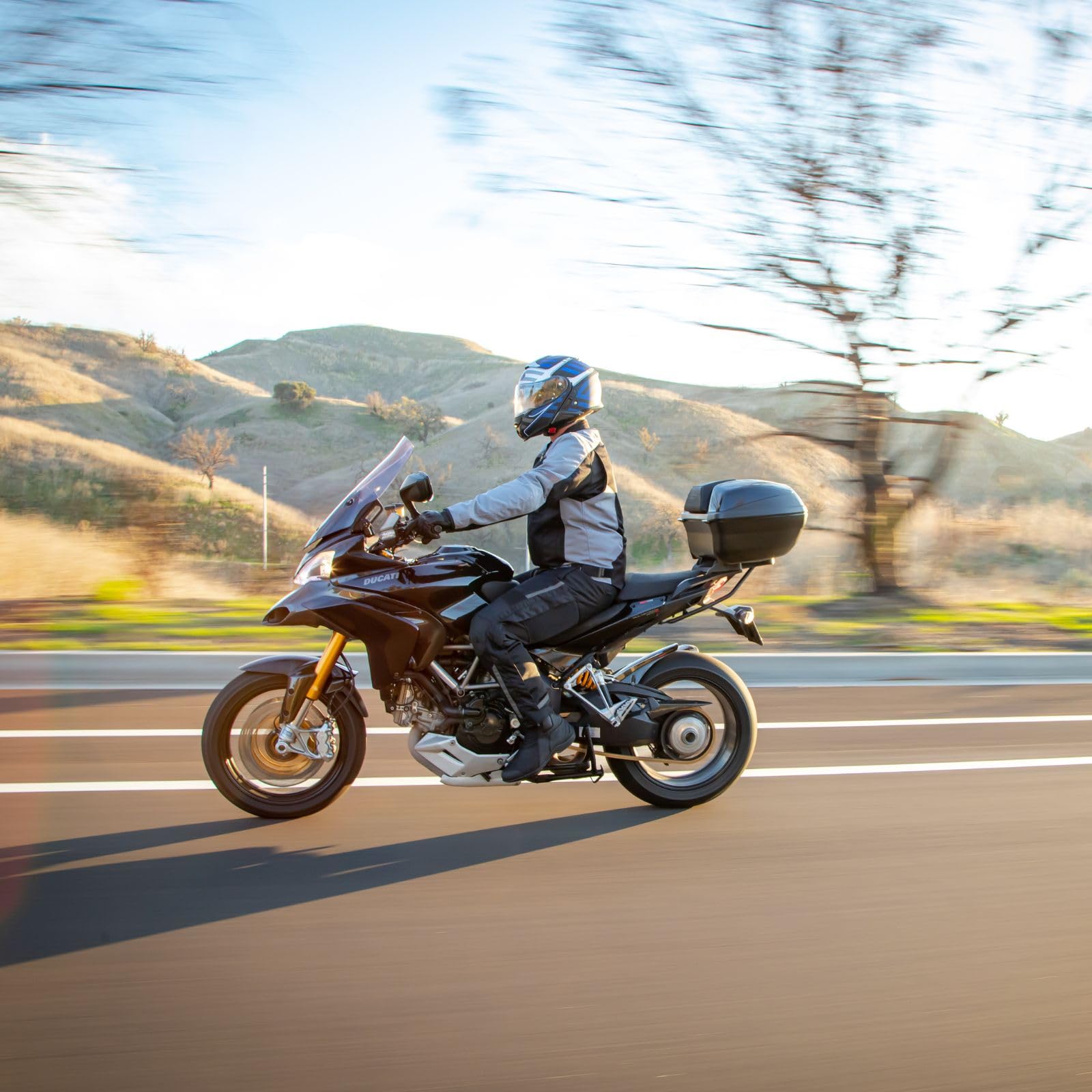 Tourmaster Men's Solution Air Motorcycle Boots - Breathable & Waterproof Riding Boots for Cruiser & Touring Bikes - Ideal for Long Distance Travel & Commuting