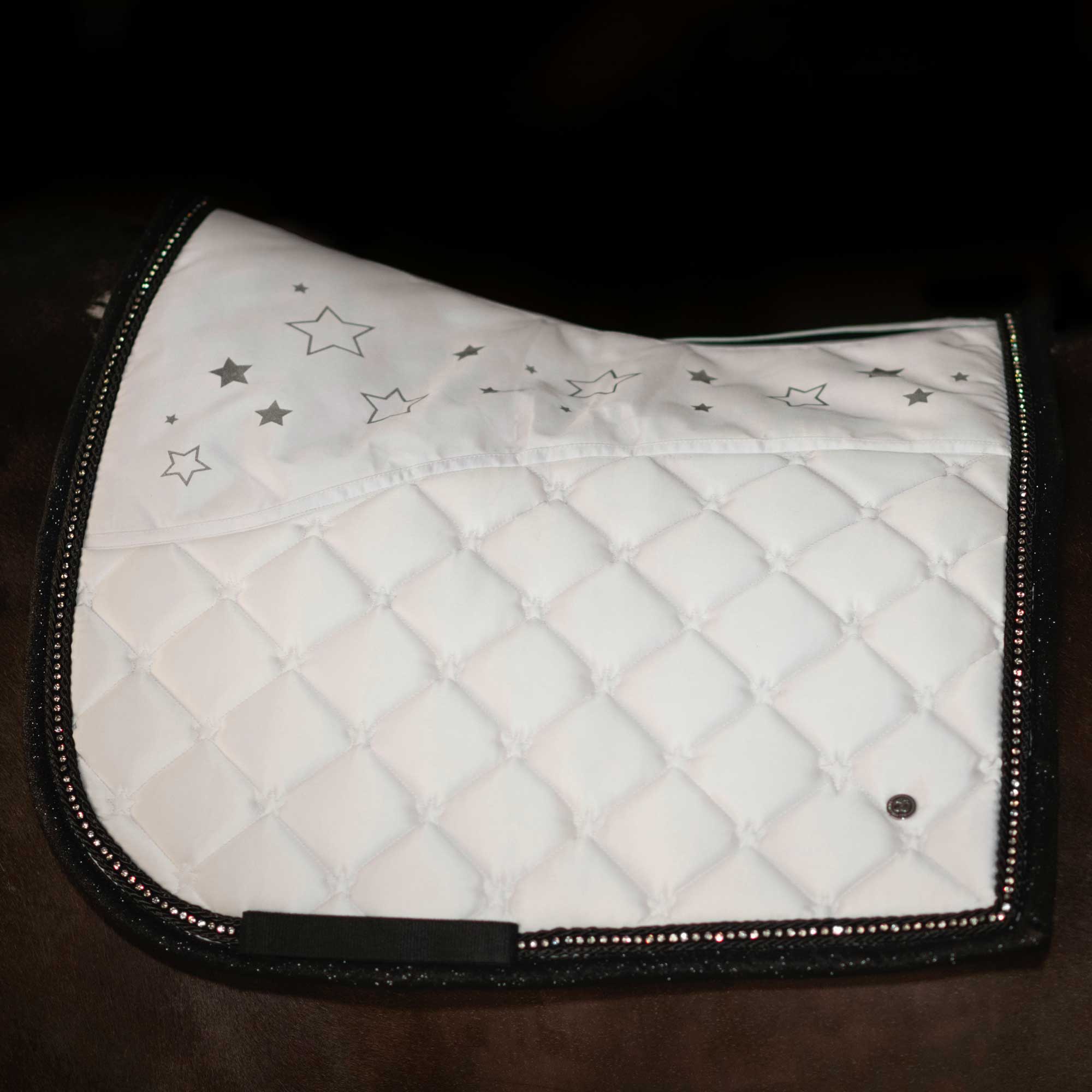 Dapplebay Shine On Dressage Saddle Pad - Premium Equestrian Saddle Pad for Dressage Riding, Horse Training & Competition - Perfect for Show Jumping & Dressage Events