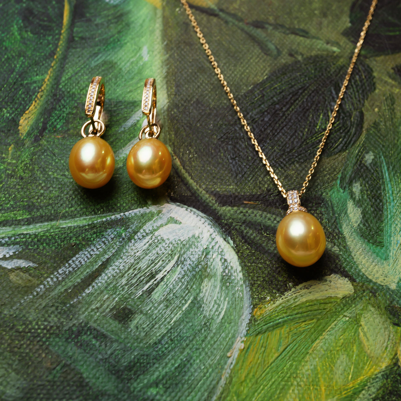 18K Solid Gold South Sea Golden Pearl Necklace KN00012 - Luxury Pearl Jewelry for Women, Elegant Gift for Wedding, Anniversary & Special Occasions