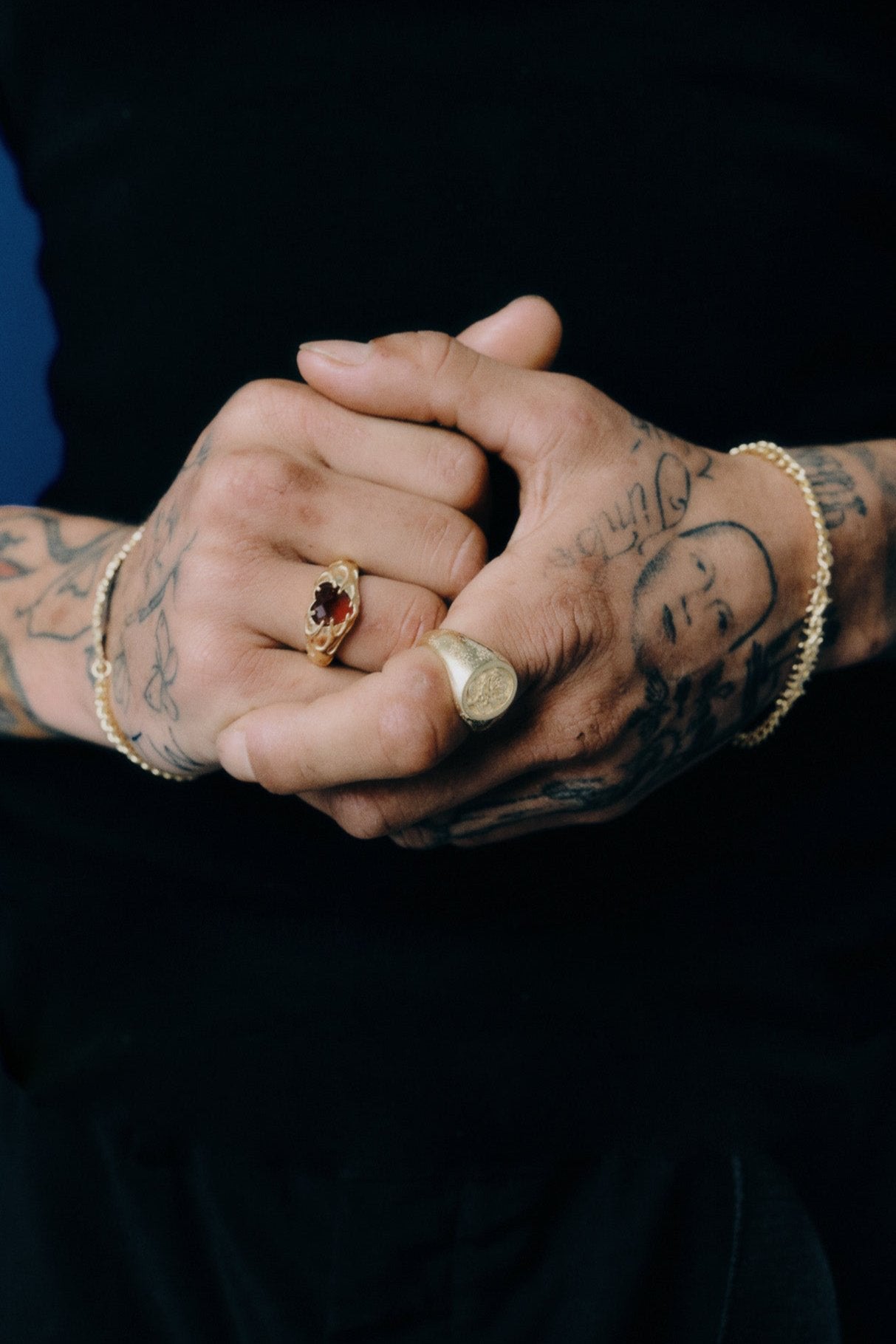 Flaming Heart Signet Ring in Gold - Elegant Jewelry for Men & Women - Perfect for Weddings, Anniversaries, and Romantic Gifts