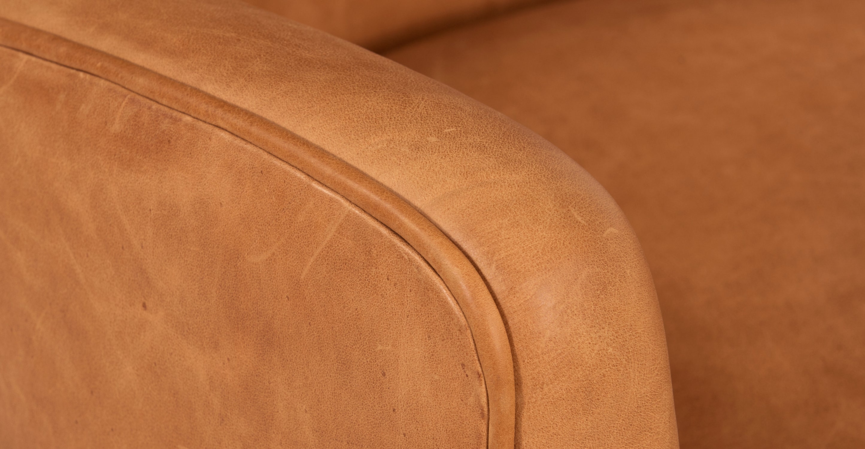Aida Lounge Chair - Modern Accent Chair for Living Room, Bedroom & Office - Comfortable Upholstered Armchair with Wooden Legs - Perfect for Relaxing, Reading & Decorating Your Home