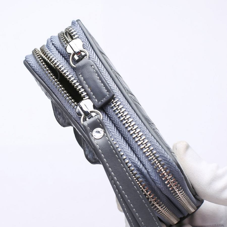 Luxury Gray Crocodile Leather Wallet for Men - Slim RFID Blocking Bifold Wallet with Money Clip - Perfect for Business, Travel & Everyday Use