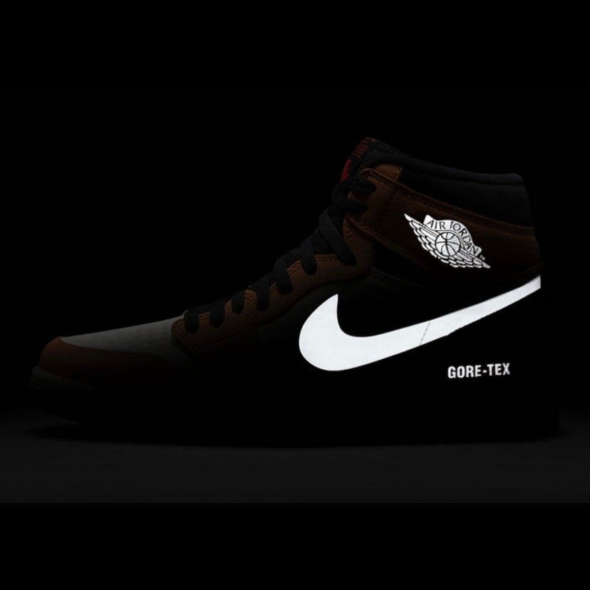 Air Jordan 1 Element GORE-TEX Light Curry Sneakers - Waterproof High-Top Basketball Shoes for Men - Perfect for Rainy Weather & Urban Streetwear Fashion