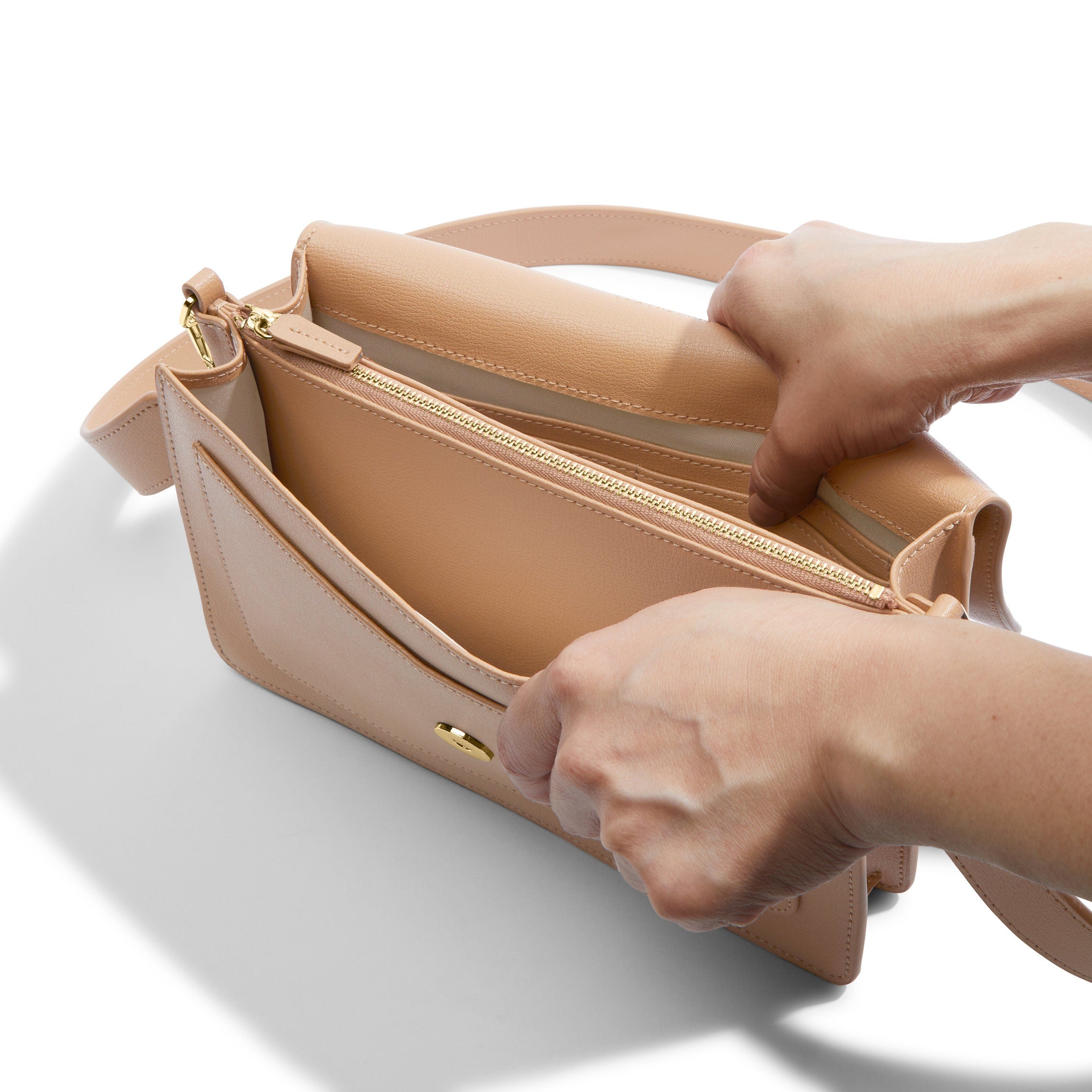 Medium Willow Envelope Bag Tan - Stylish Crossbody Purse for Women, Perfect for Work, Travel & Everyday Use