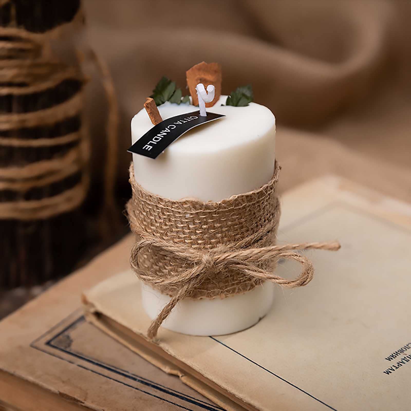 Luxury Soy Wax Scented Candles Gift for Women - Aromatherapy for Home Relaxation