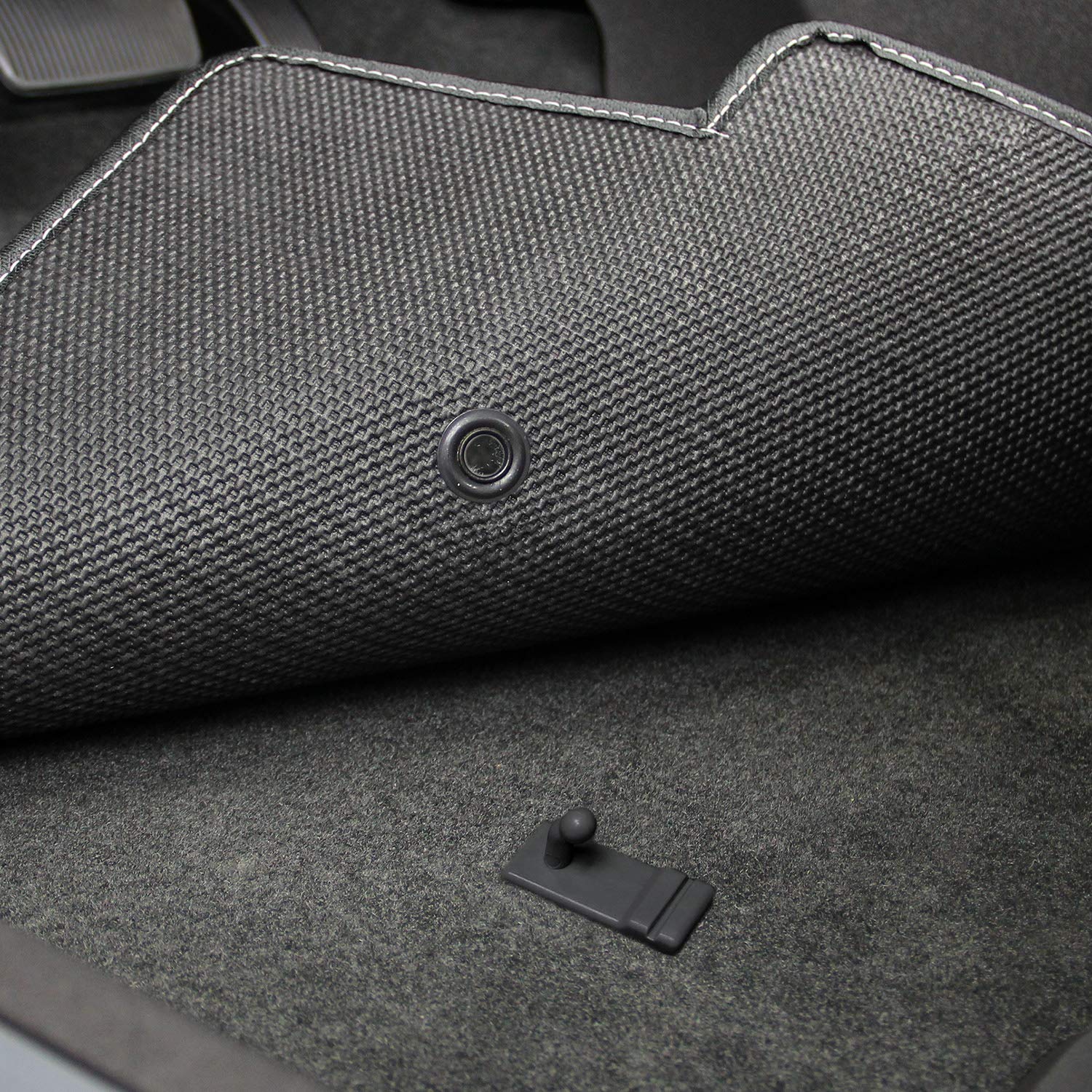 Premium Custom-Fit Carpeted Floor Mats for 1995-2005 Chevy S Blazer | Luxury Car Floor Liners (Black, 2 Door - Front & Rear) | All-Weather Protection & Comfort for Daily Commute & Road Trips