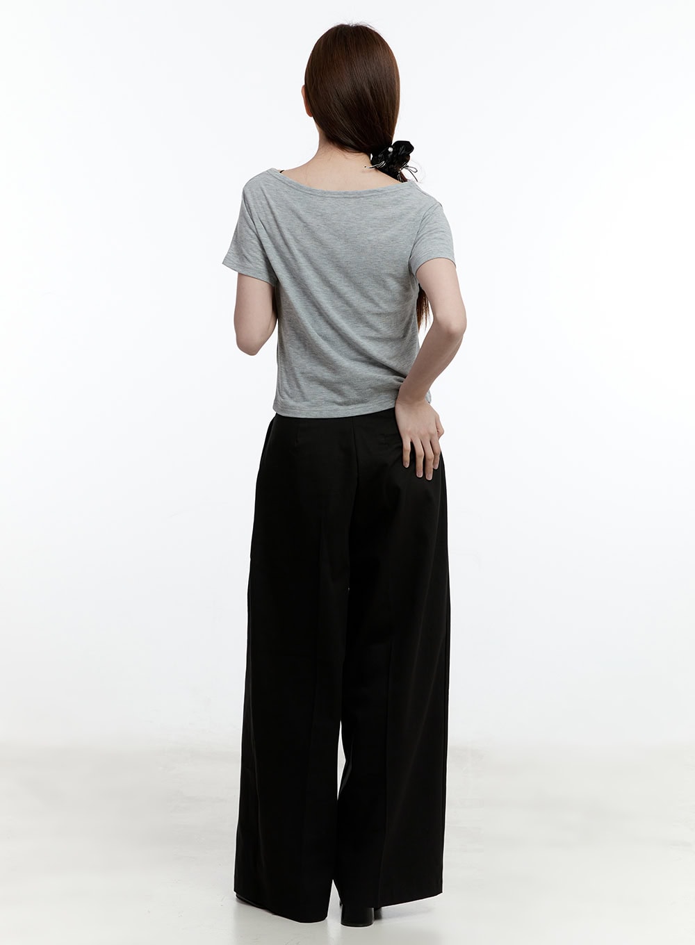 Basic Loose Fit T-Shirt CM521 - Comfortable Casual Cotton Tee for Men & Women | Perfect for Everyday Wear, Gym, and Outings