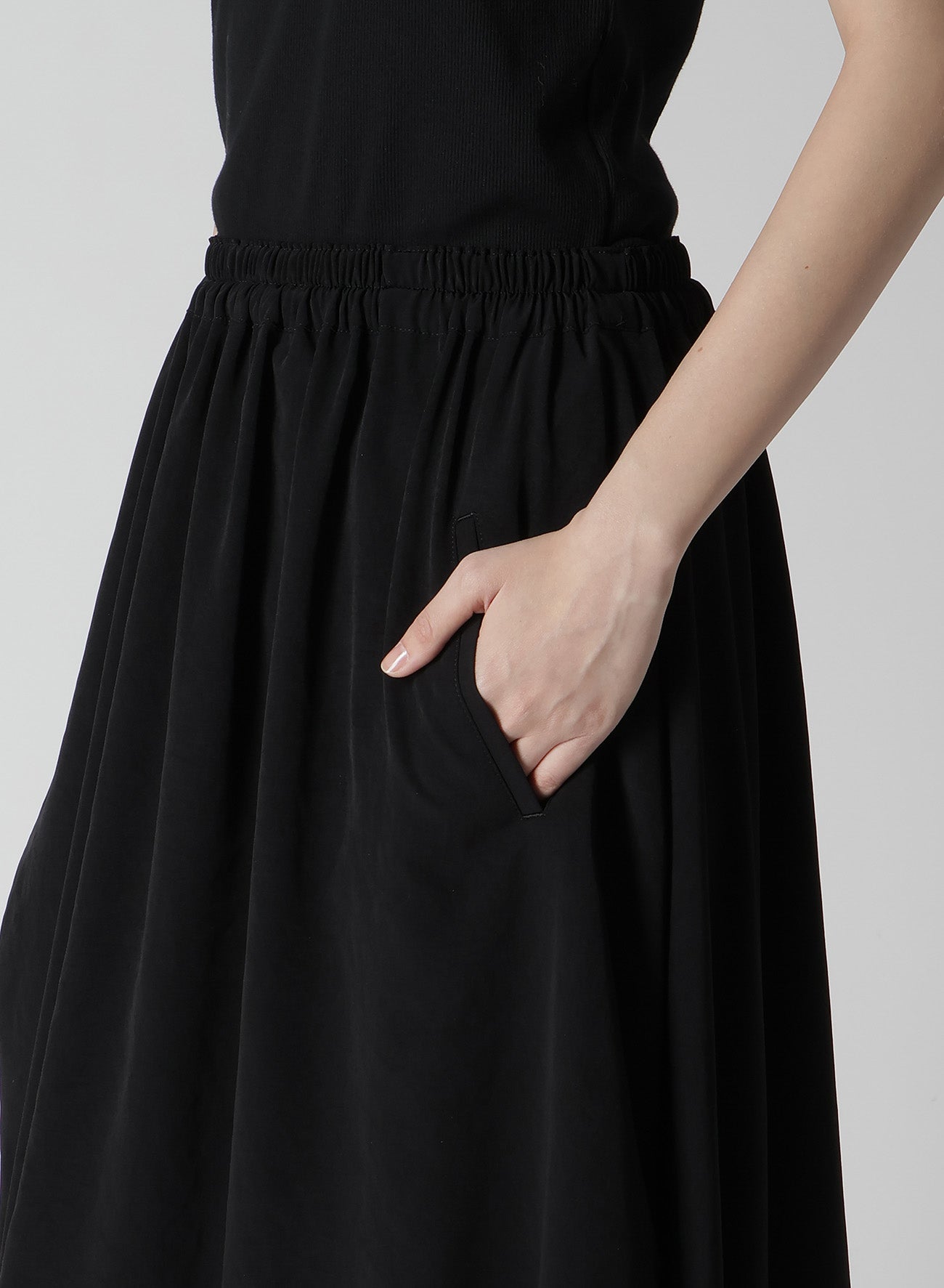 Elegant Crepe de Chine Circle Gathered Skirt - Flowy Midi Skirt for Women | Perfect for Office Wear, Date Nights & Summer Outfits