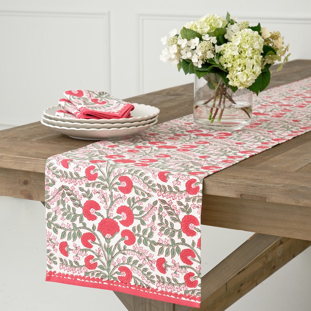 Elegant Cactus Flower Scarlet & Rose Table Runner - Perfect for Dining Room Decor, Wedding Centerpiece, and Holiday Table Setting