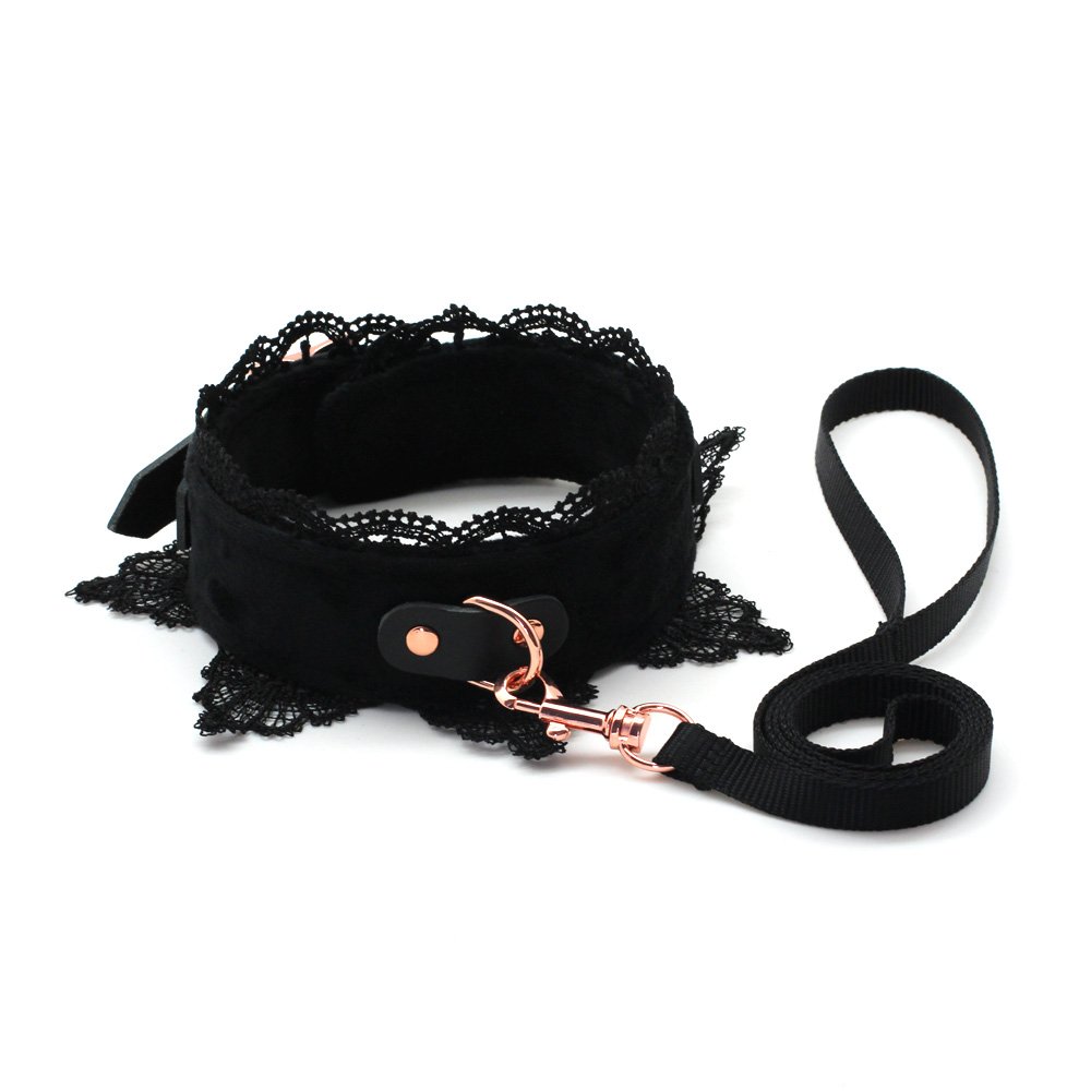 SMspade Black Lace Leather Choker Collar with Leash Set - Adjustable BDSM Bondage Gear for Women, Perfect for Role Play, Fetish Parties & Sensual Encounters